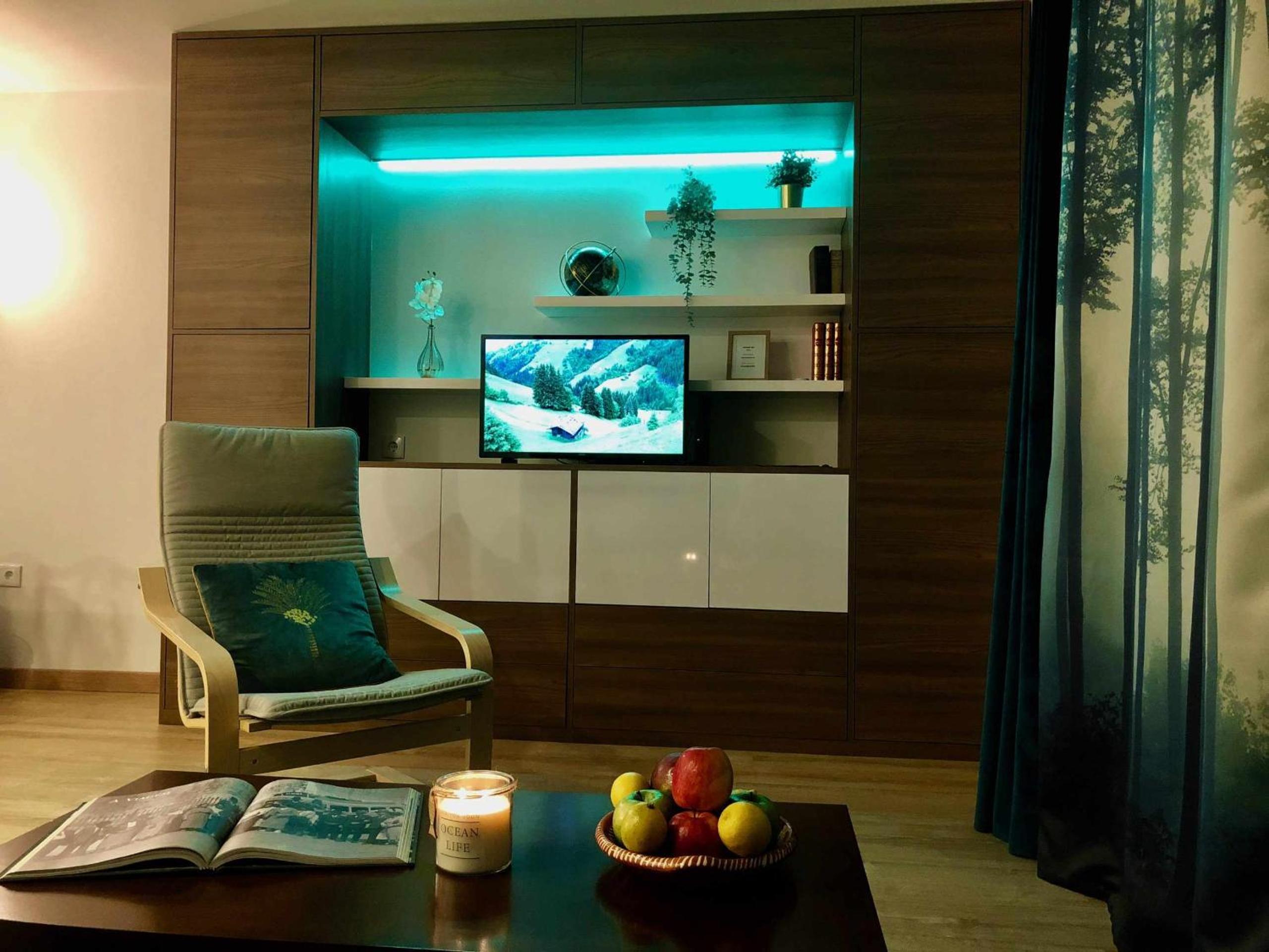 Apartment with Terrace photo 2
