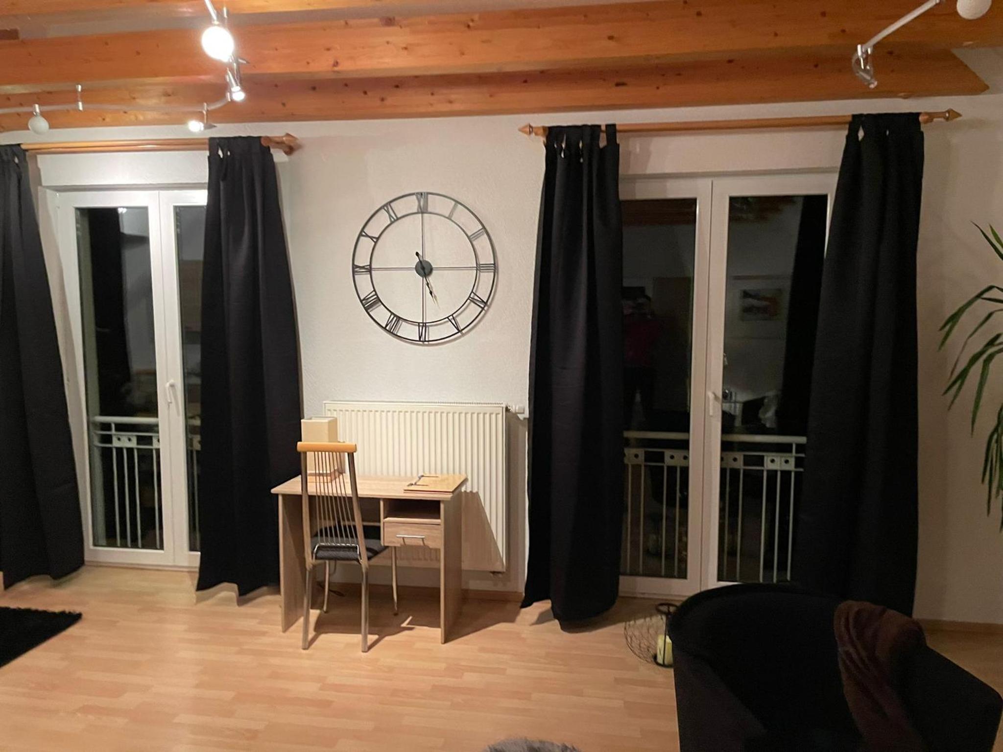 Suite - Photo 21