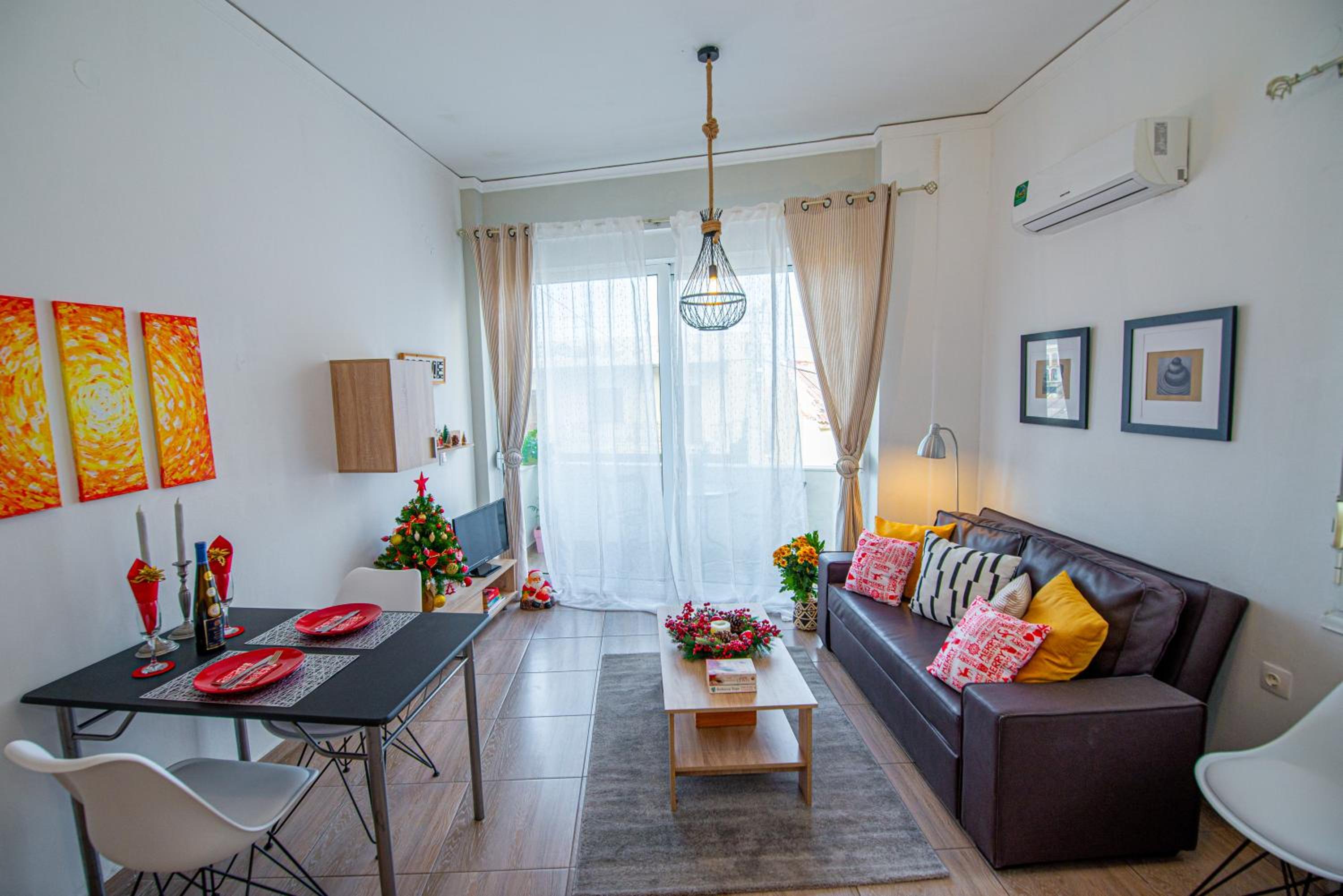 One-Bedroom Apartment