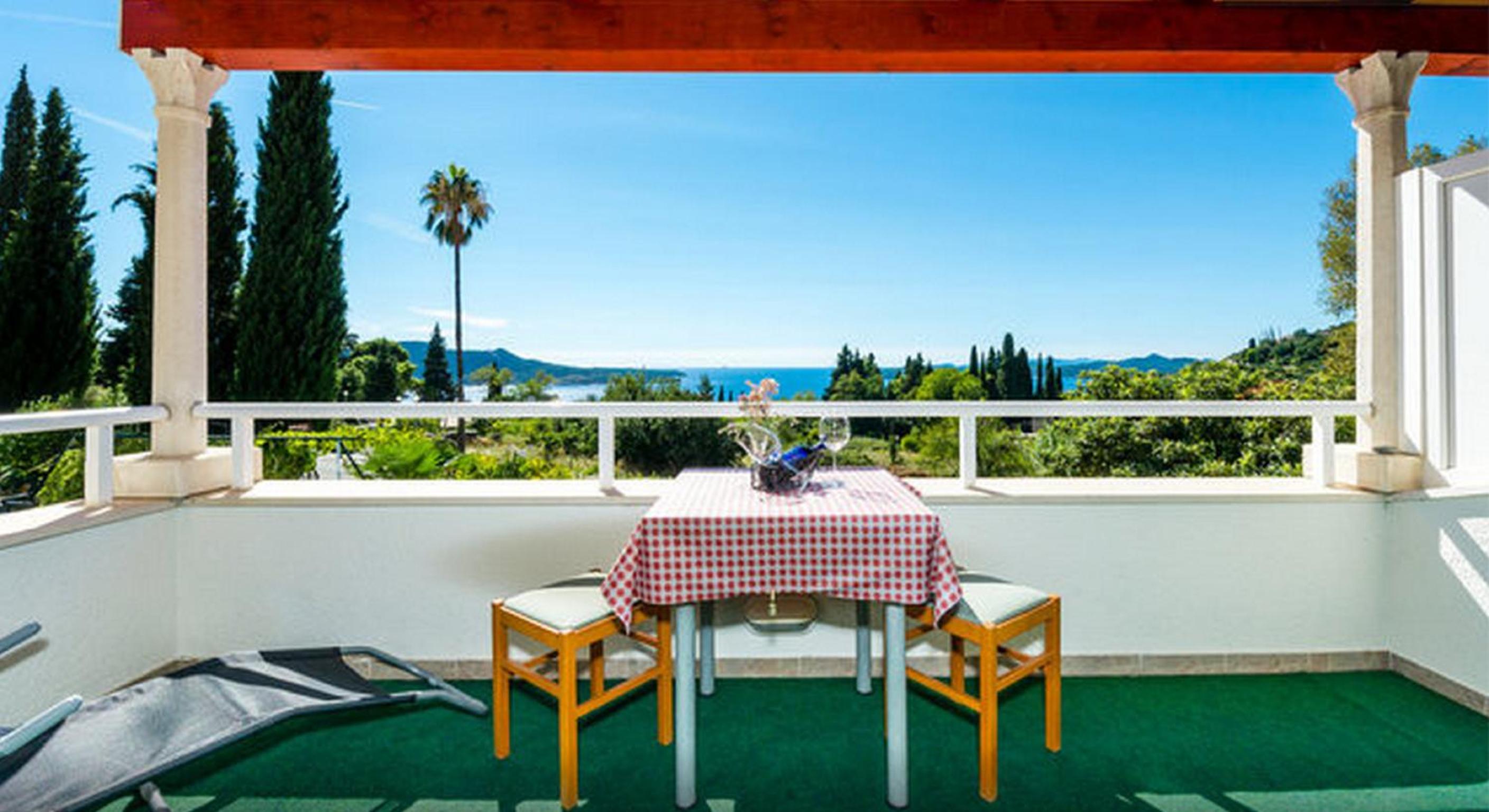 Standard Studio with Balcony and Sea View 4 - Photo 19