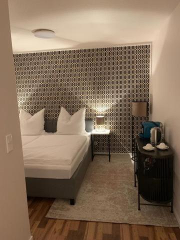 Deluxe Double Room with Shower photo 3