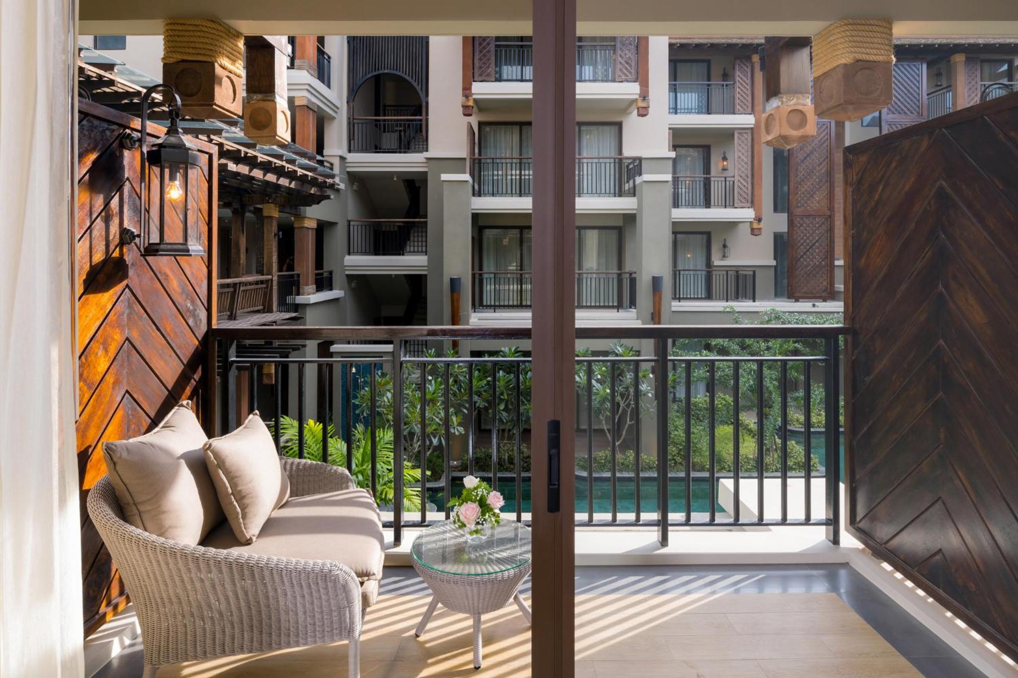 Deluxe Double Room with Pool View - Beach Side - Photo 2