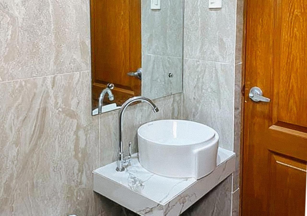 Double Room - Photo 5