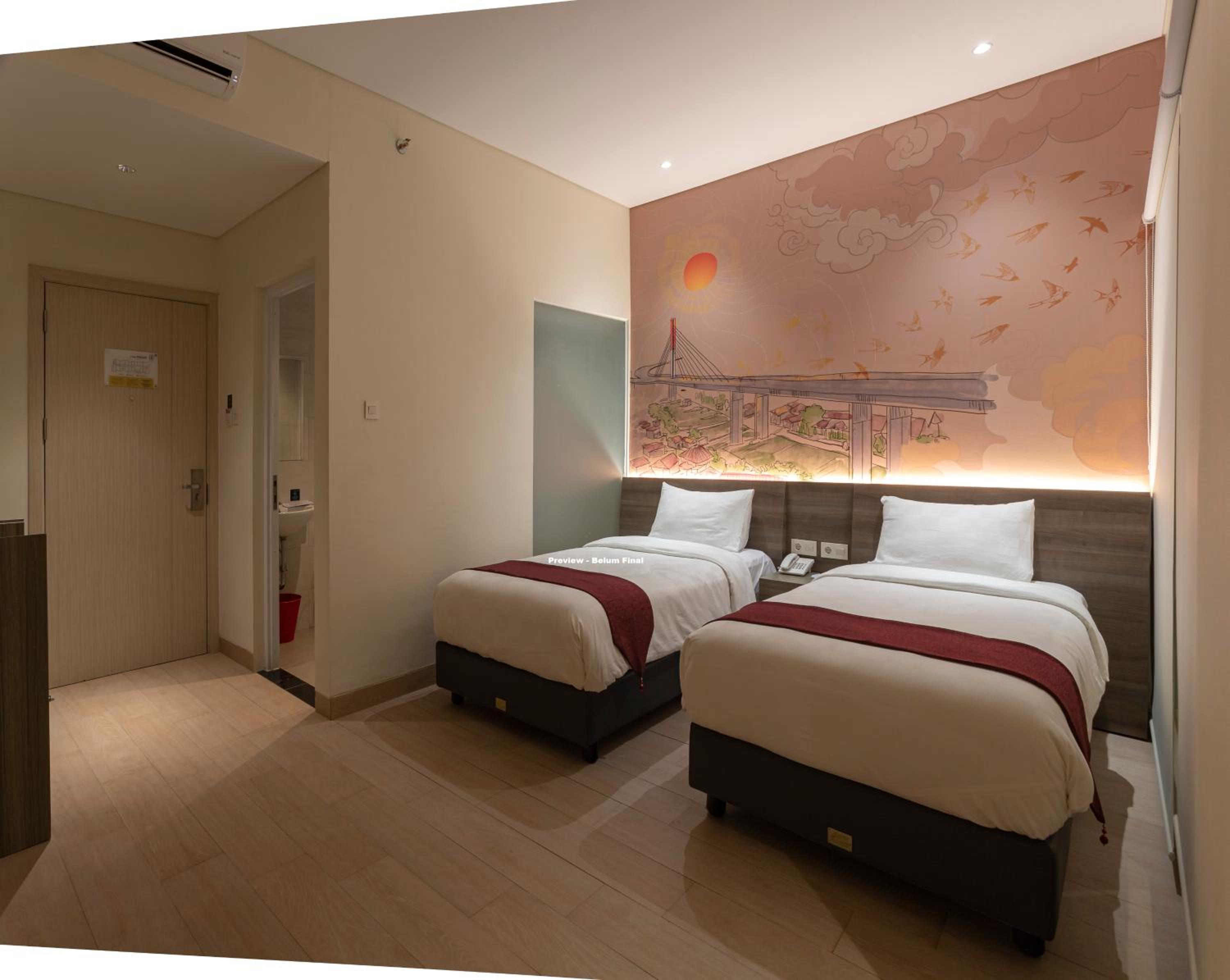 Deluxe Twin Room - Photo 2