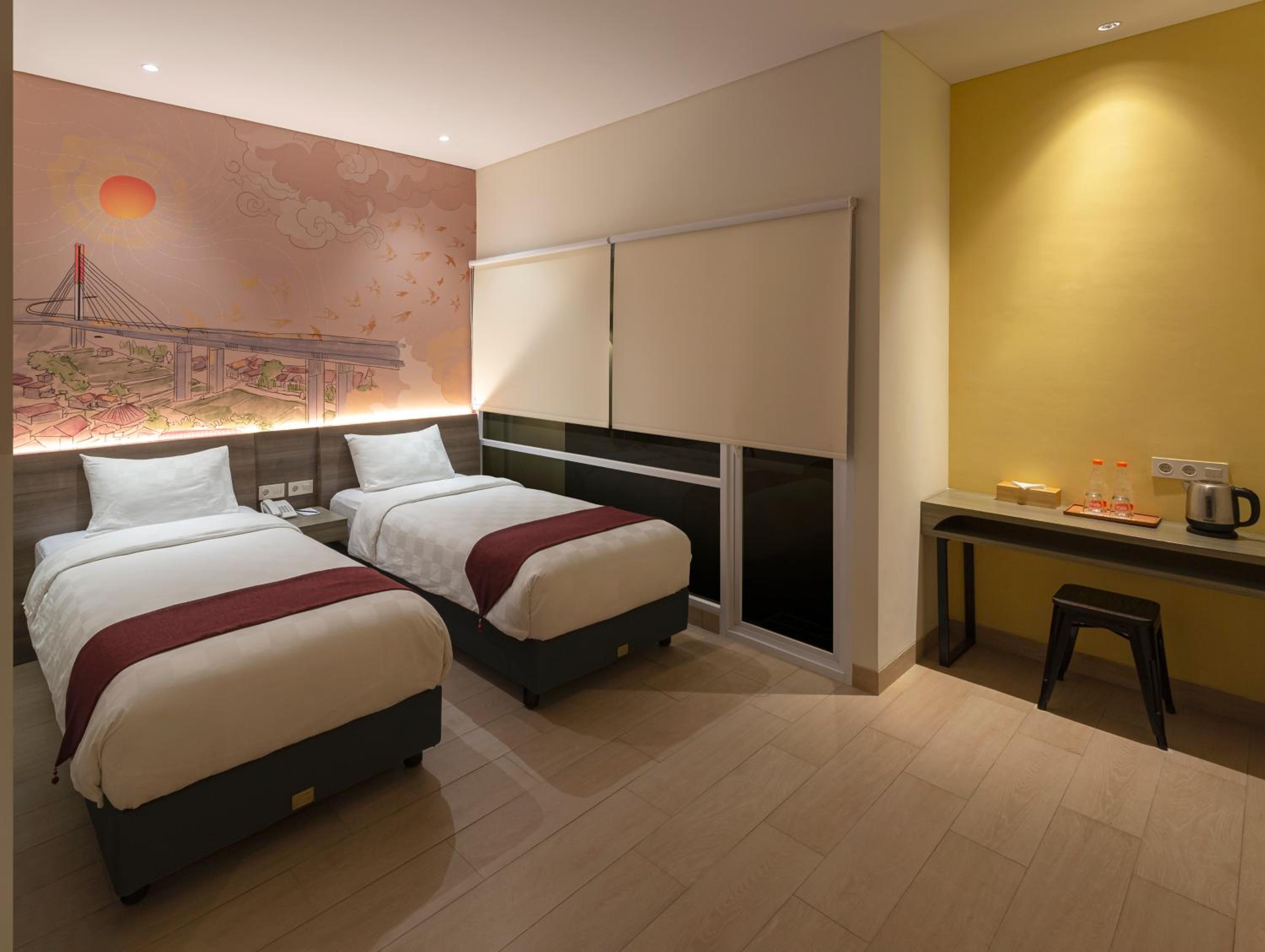 Deluxe Twin Room - Photo 3