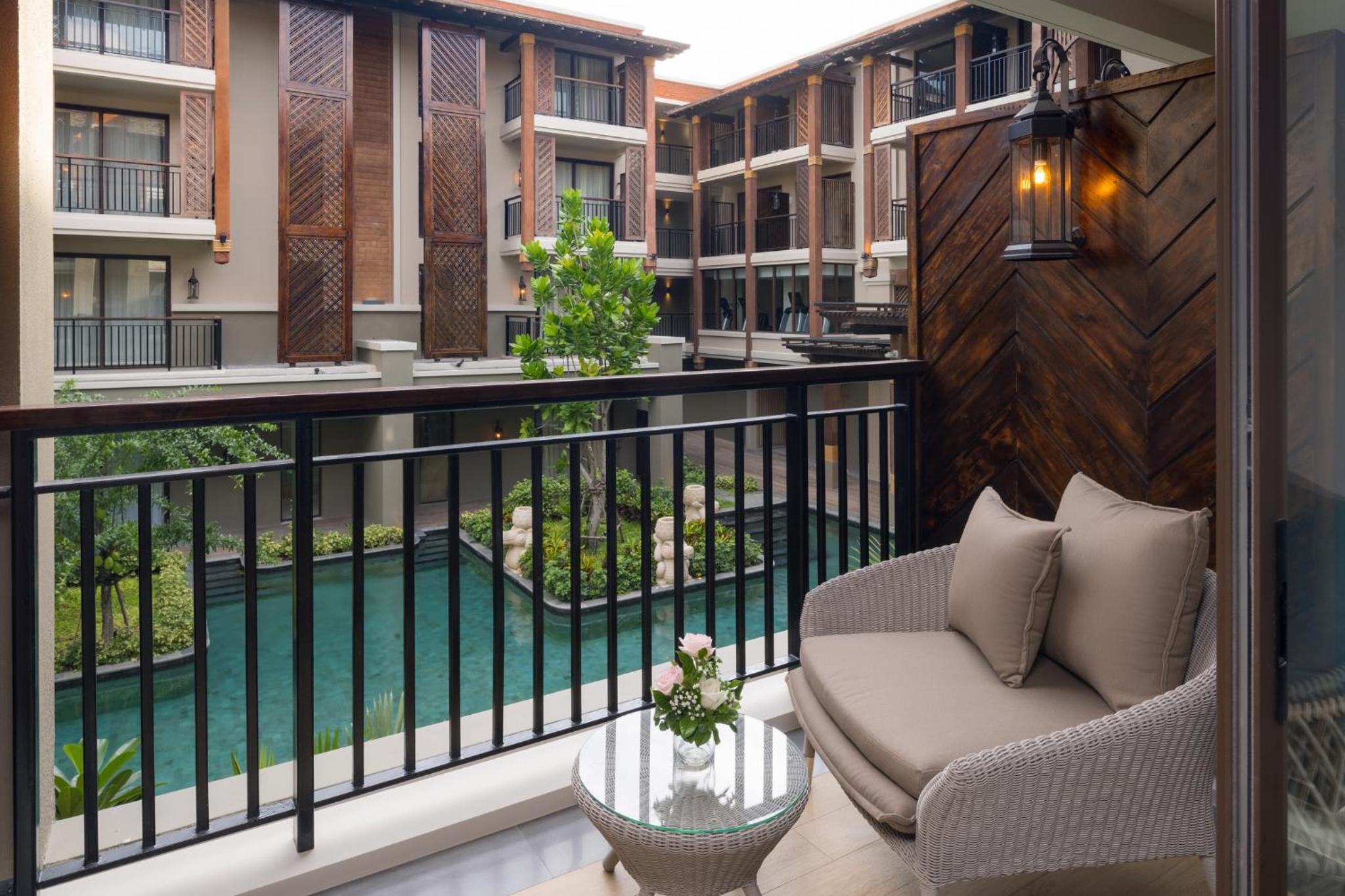 Deluxe Twin Room with Pool View - Beach Side - Photo 6