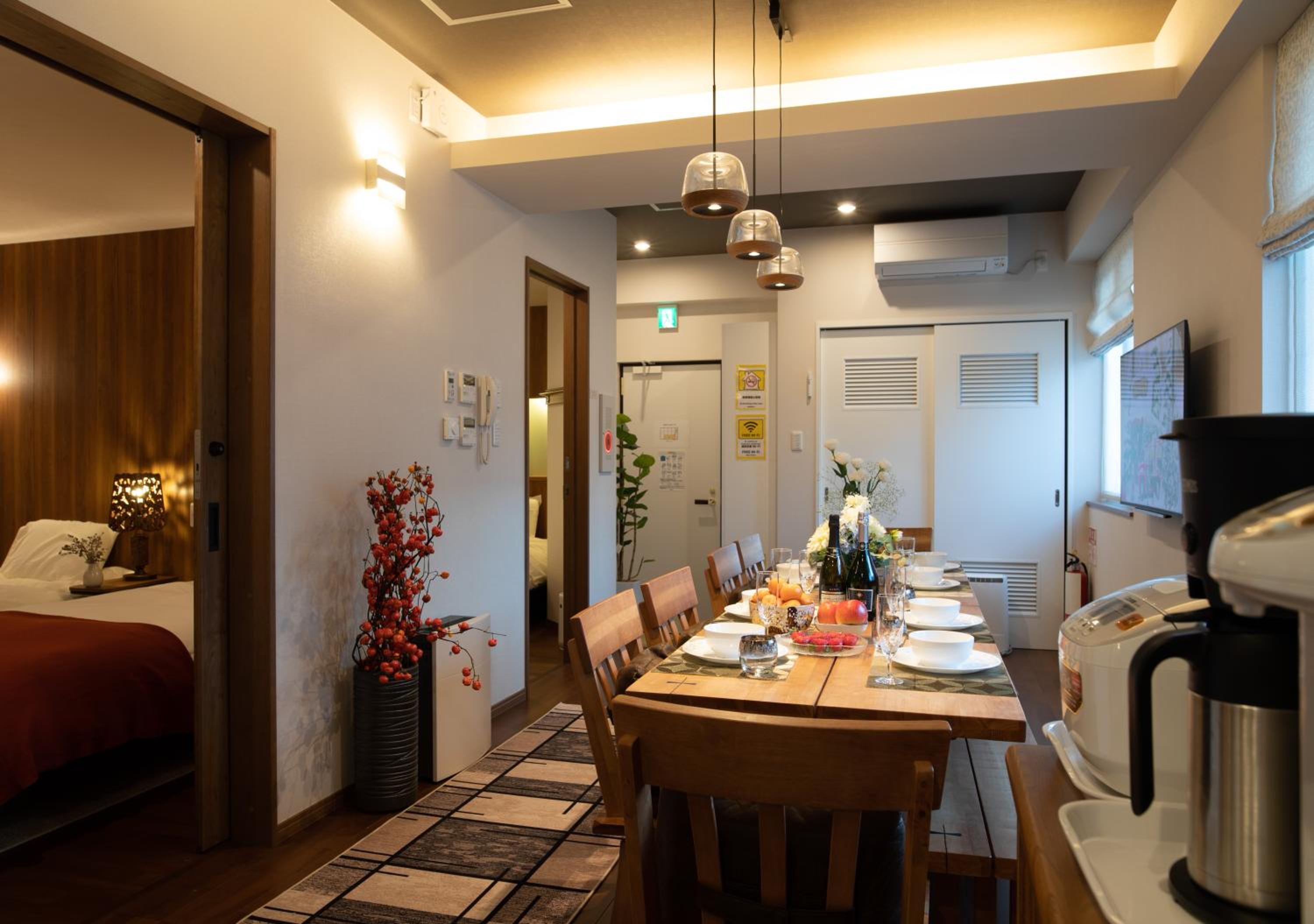 Superior Suite - Photo 16