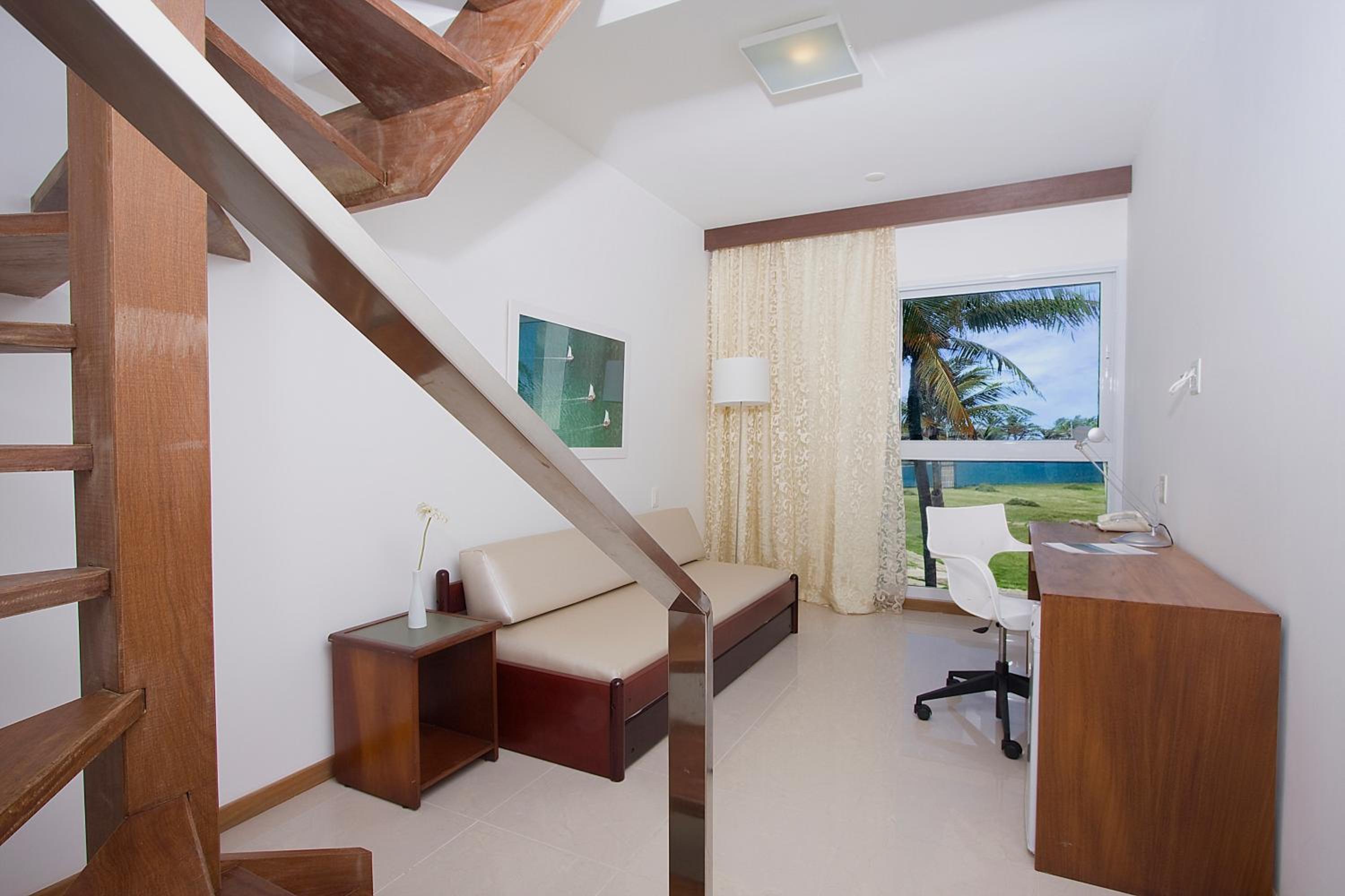 Superior Suite - Photo 11