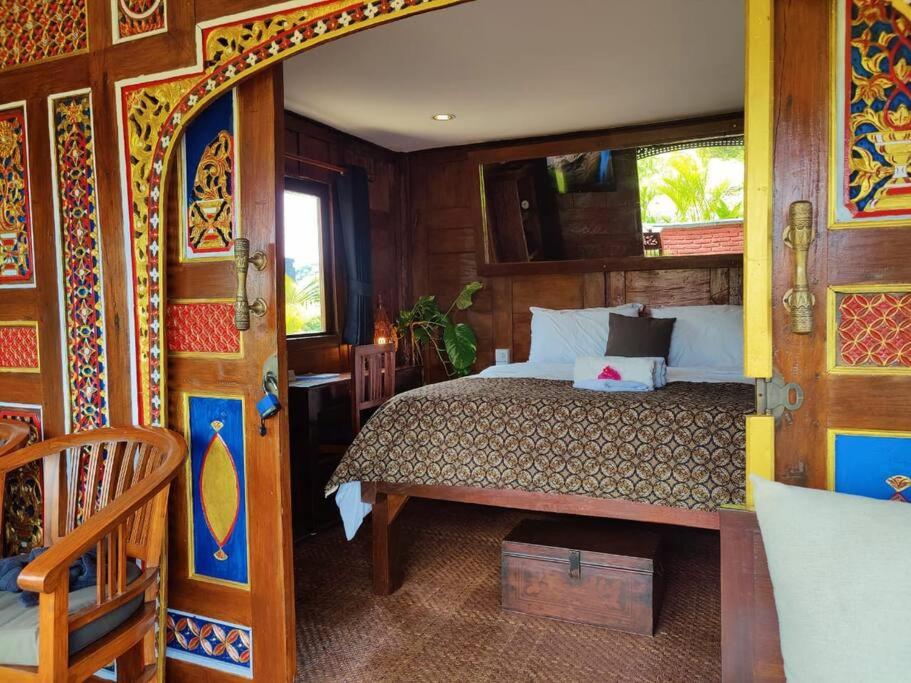 One-Bedroom House - Photo 1