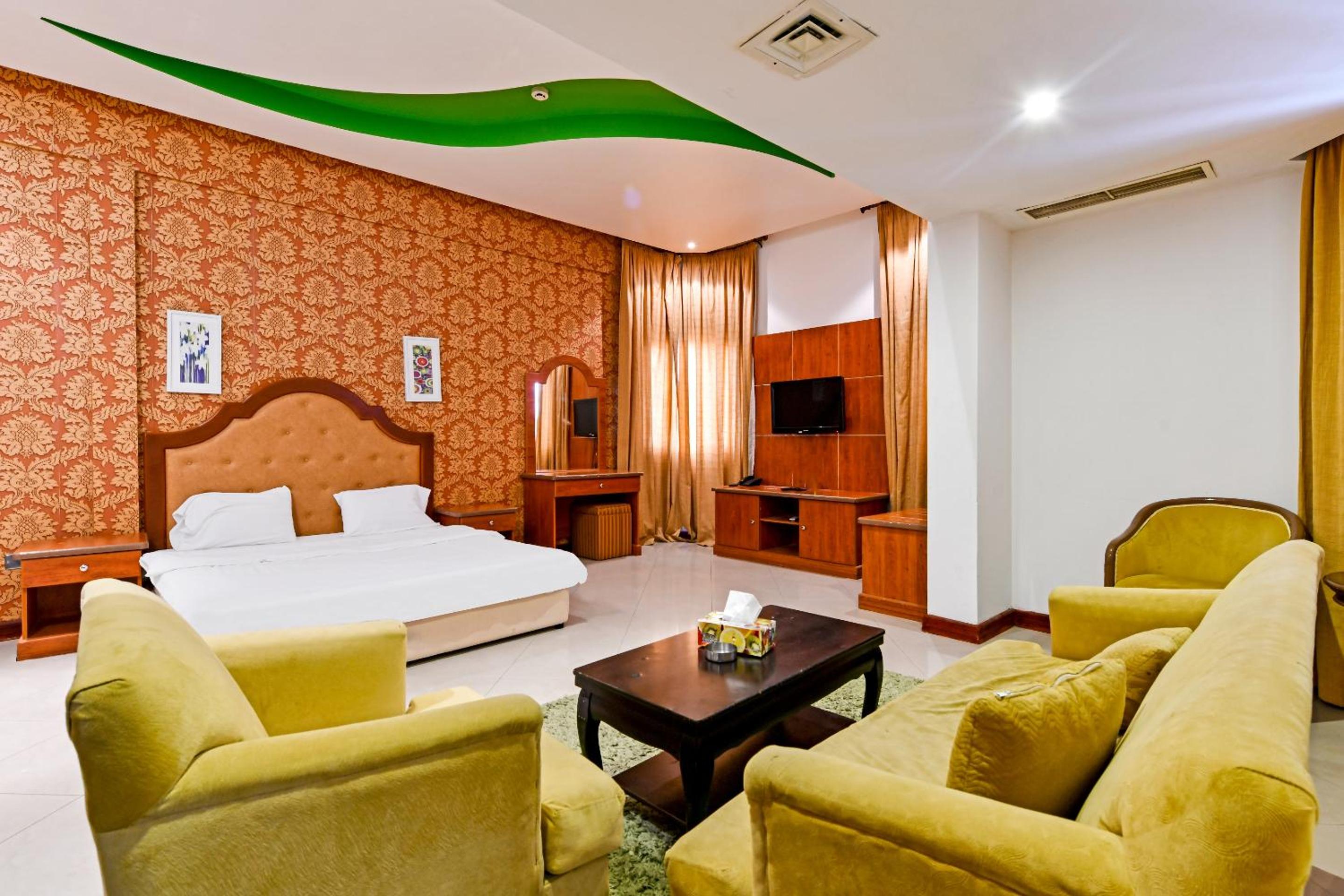 Junior Suite - Photo 1