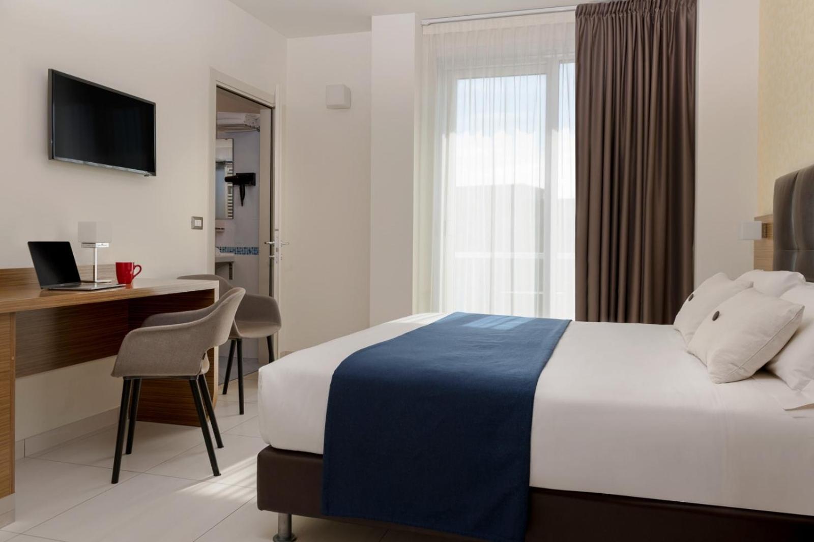 Superior Double Room - Photo 15
