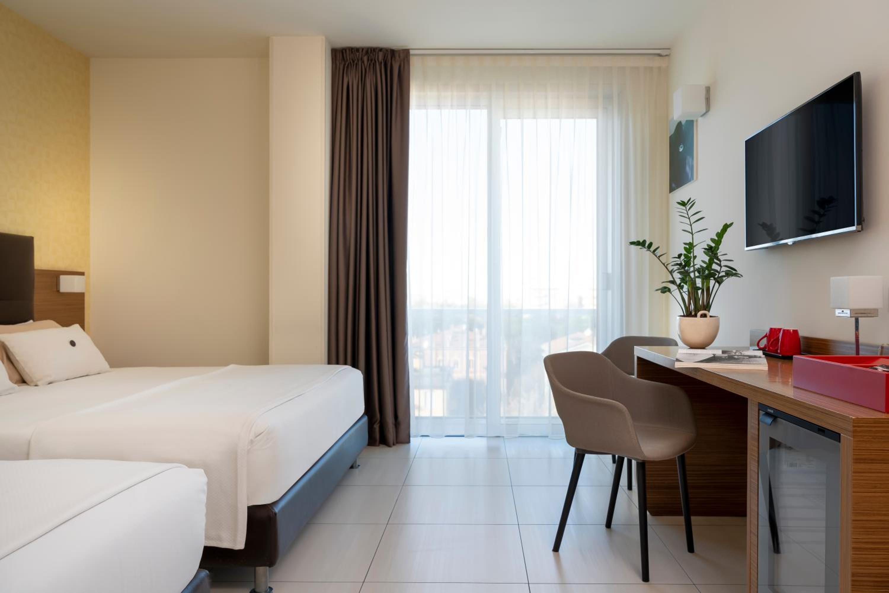 Superior Triple Room - Photo 15