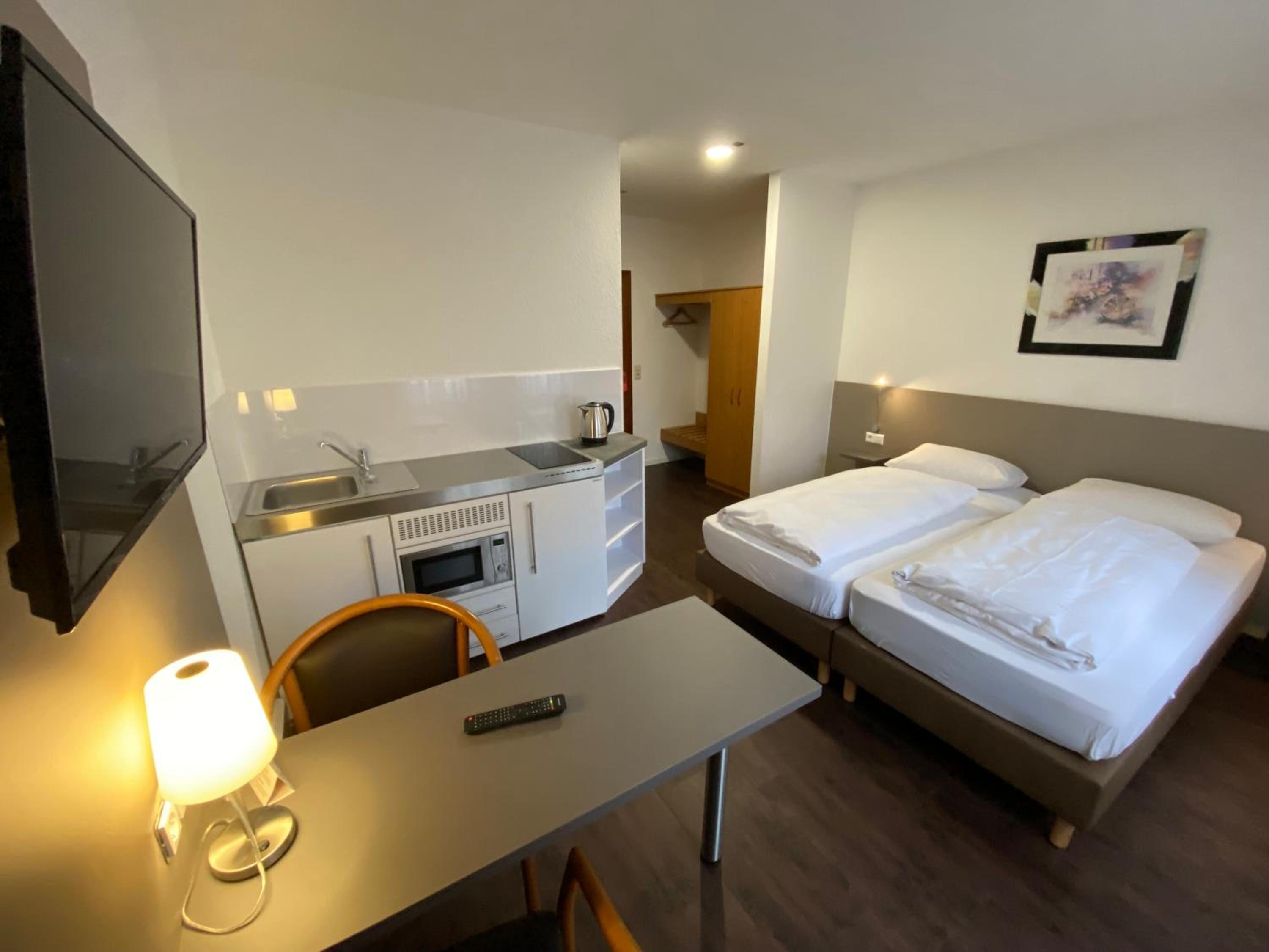 Double Room with Kitchen photo 1