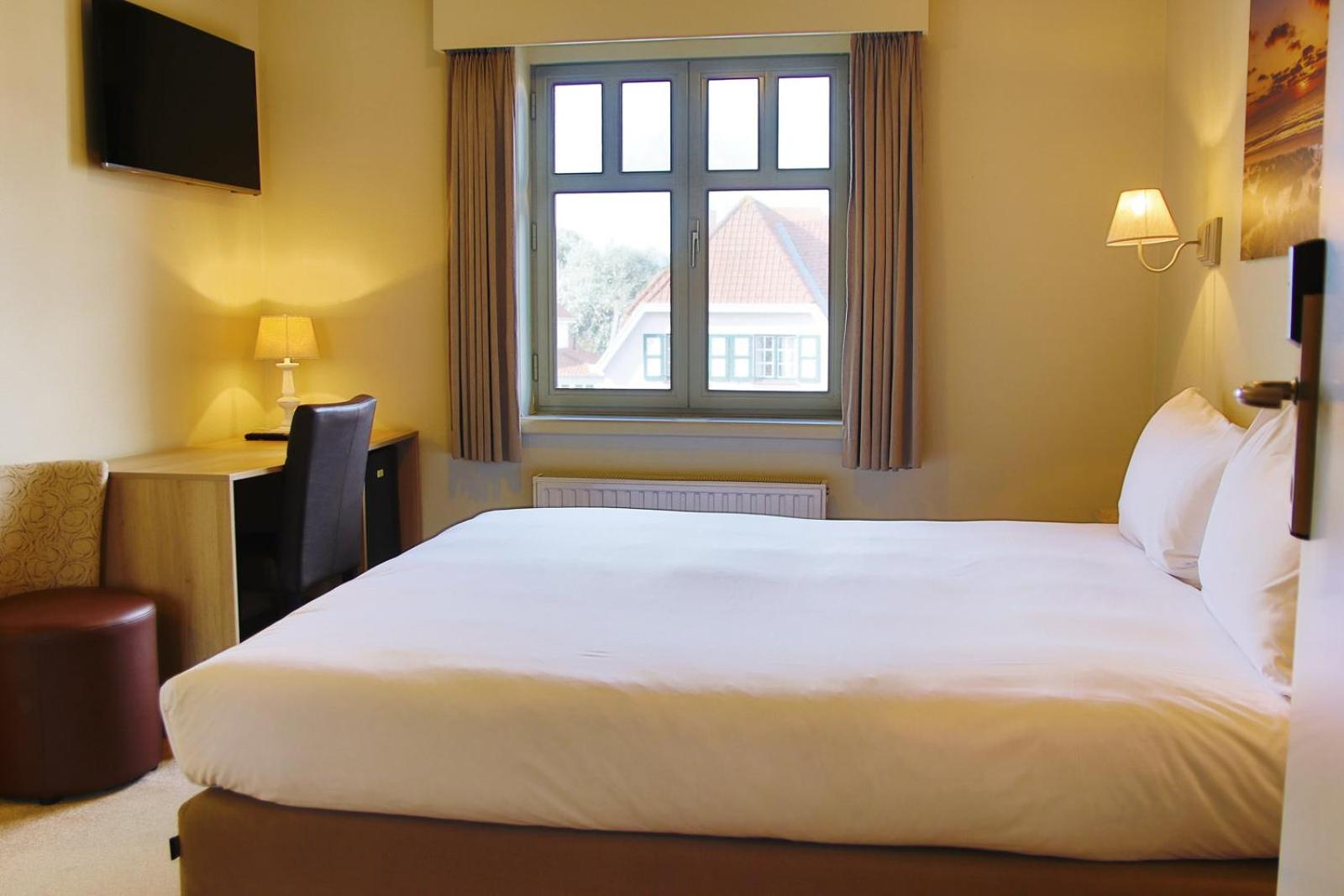 Standard Double Room - Photo 3