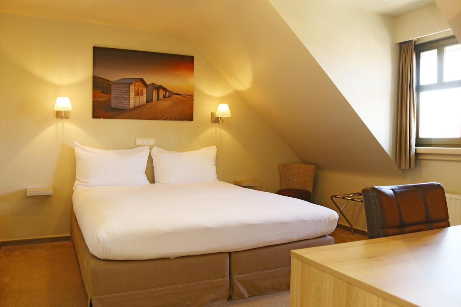 Deluxe Room - Photo 3