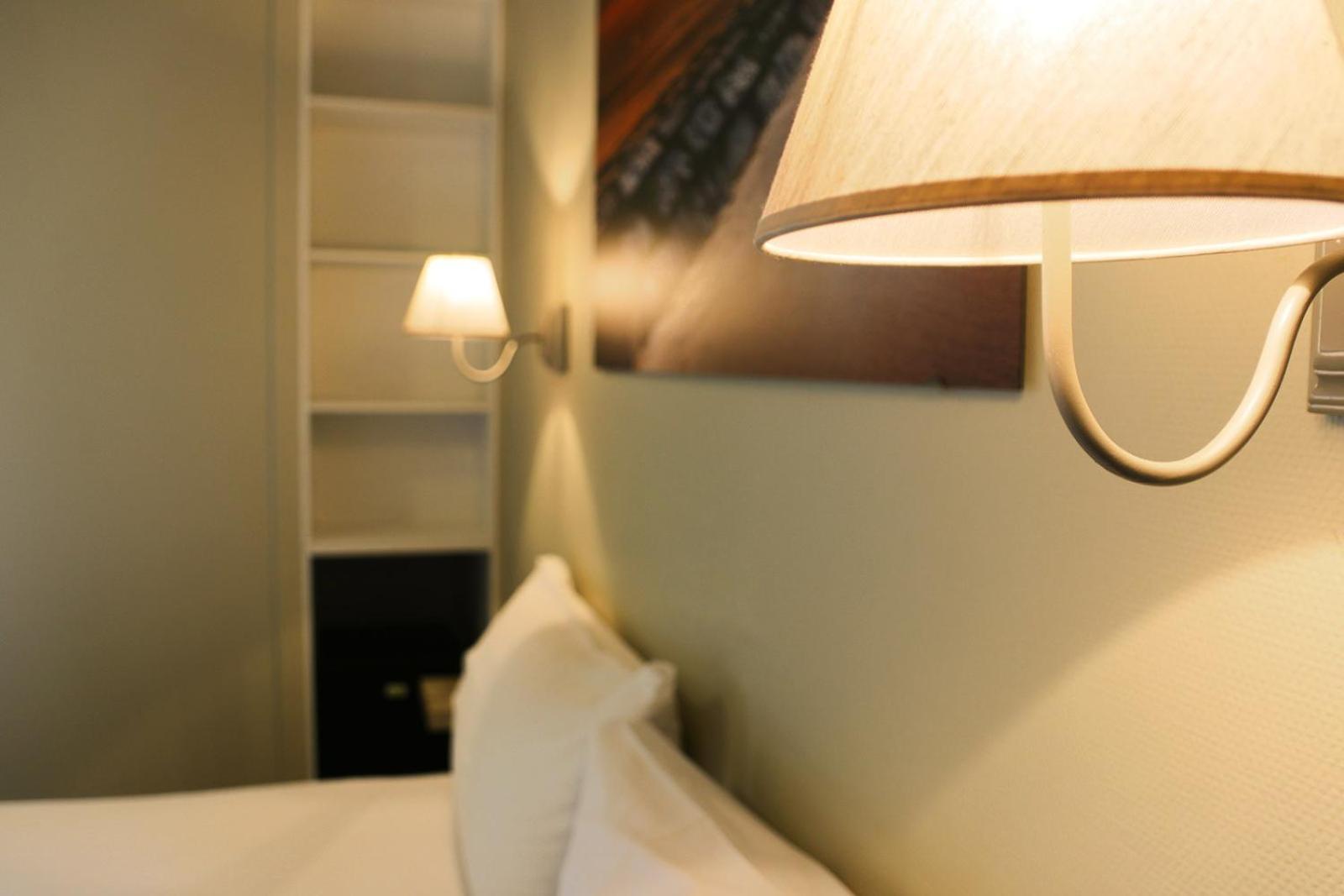 Deluxe Room - Photo 1