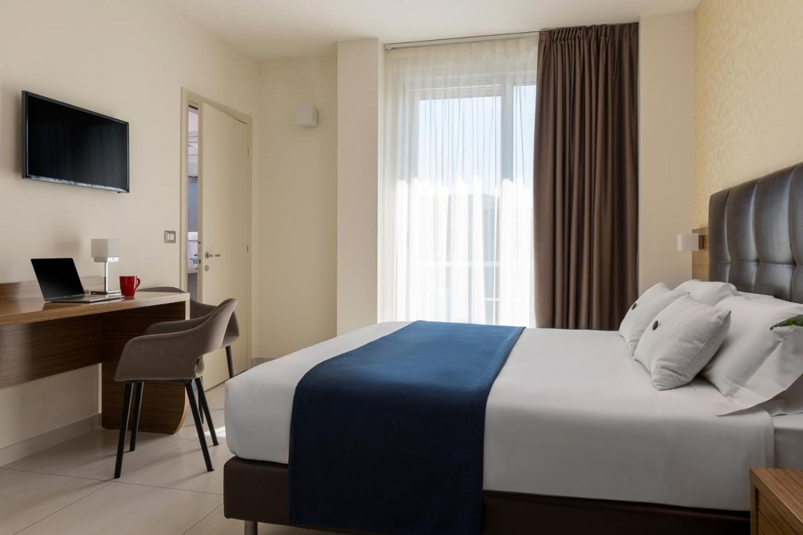 Superior Double Room - Photo 14