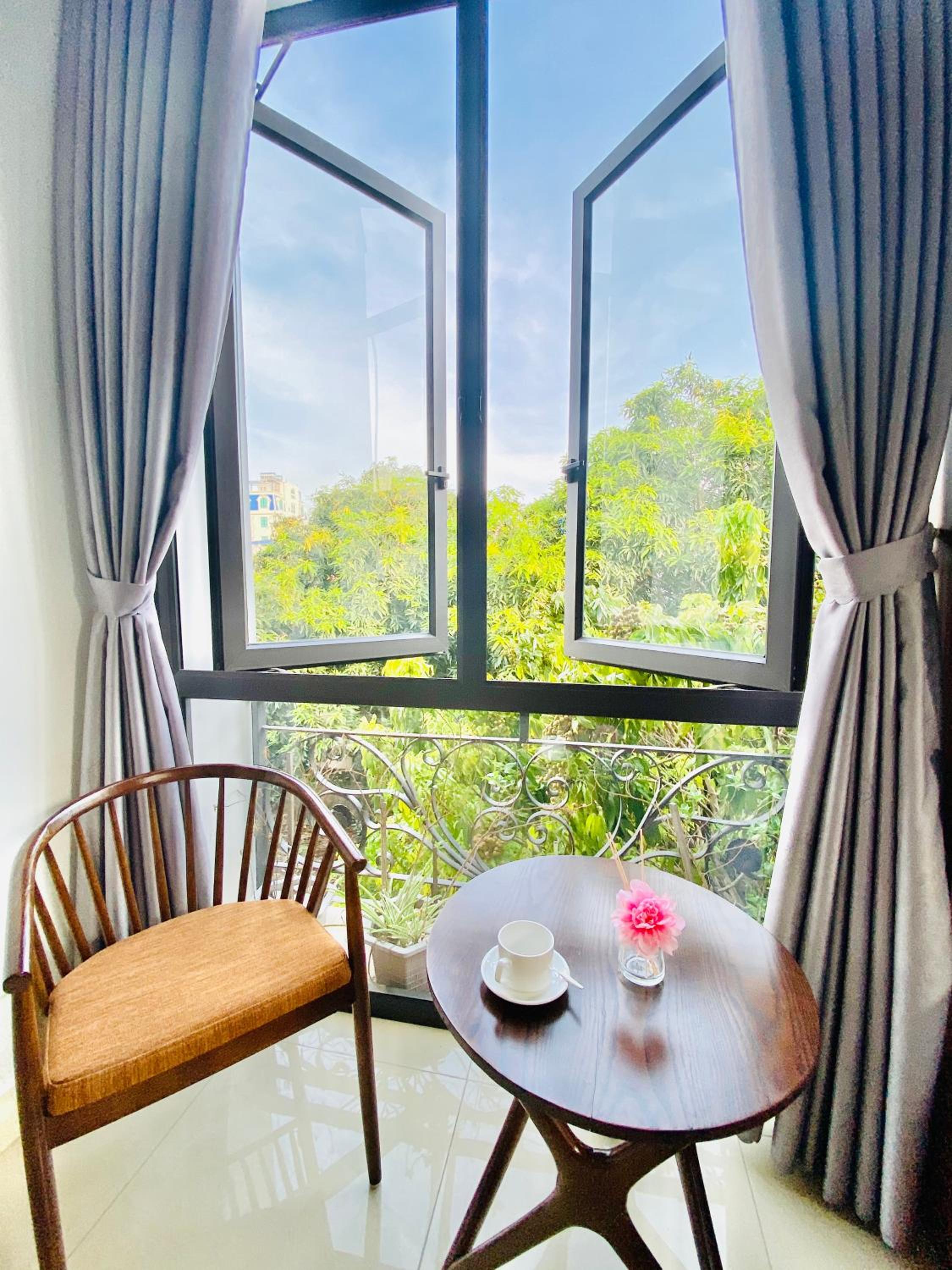 Deluxe Double Room - Photo 8