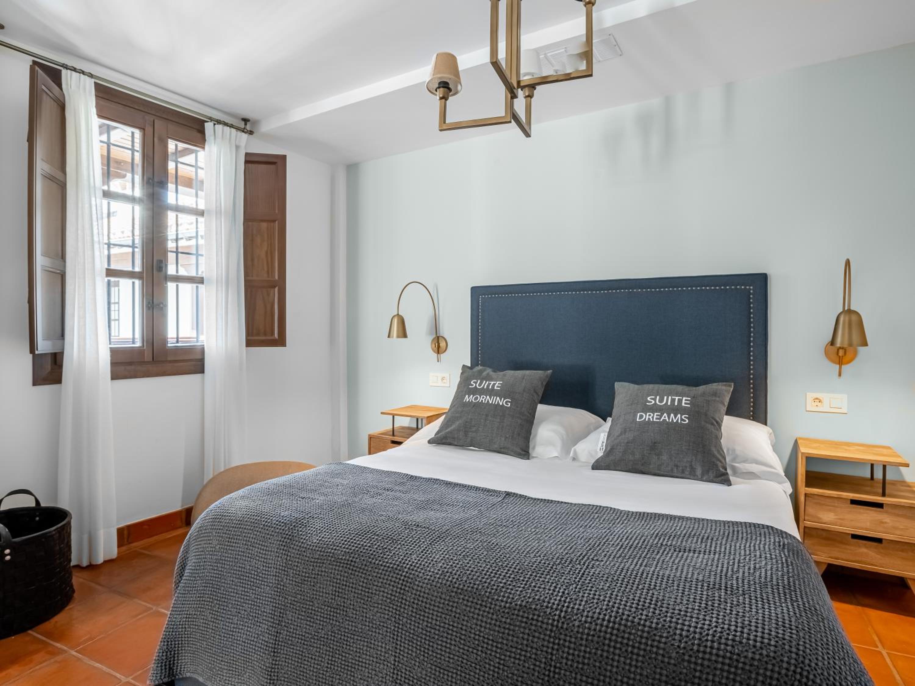 Apartamento de dos habitaciones con terraza en la azotea