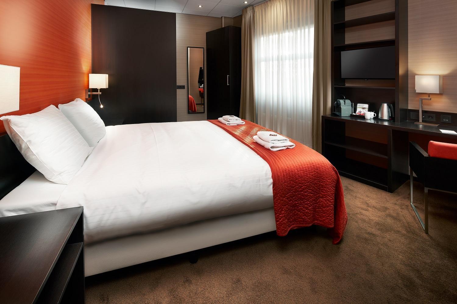 Double Room - Disability Access photo 1