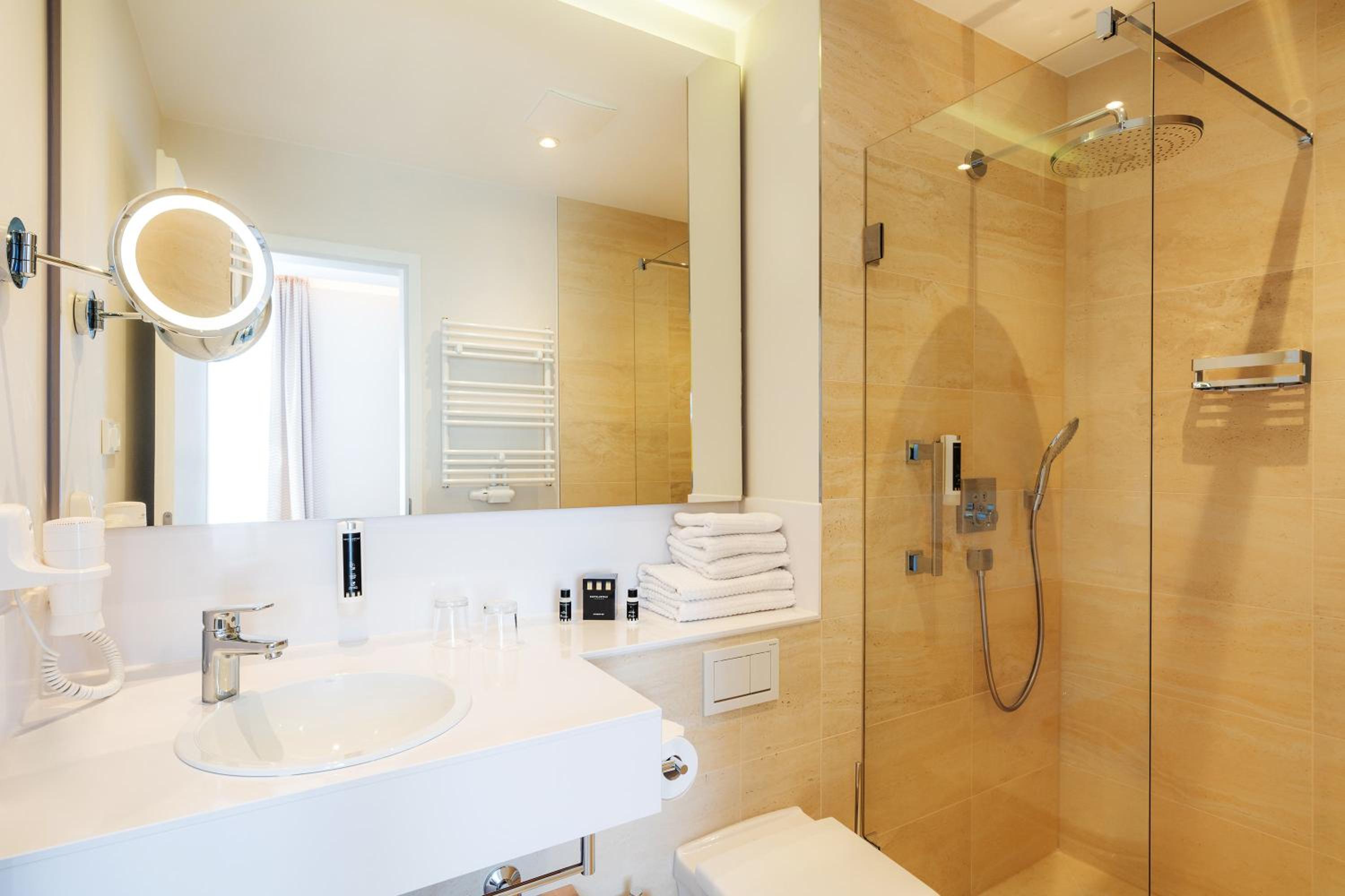 Double Room with Balcony - Annex