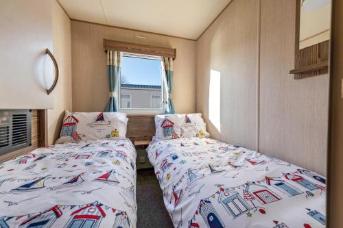 Caravan photo 2
