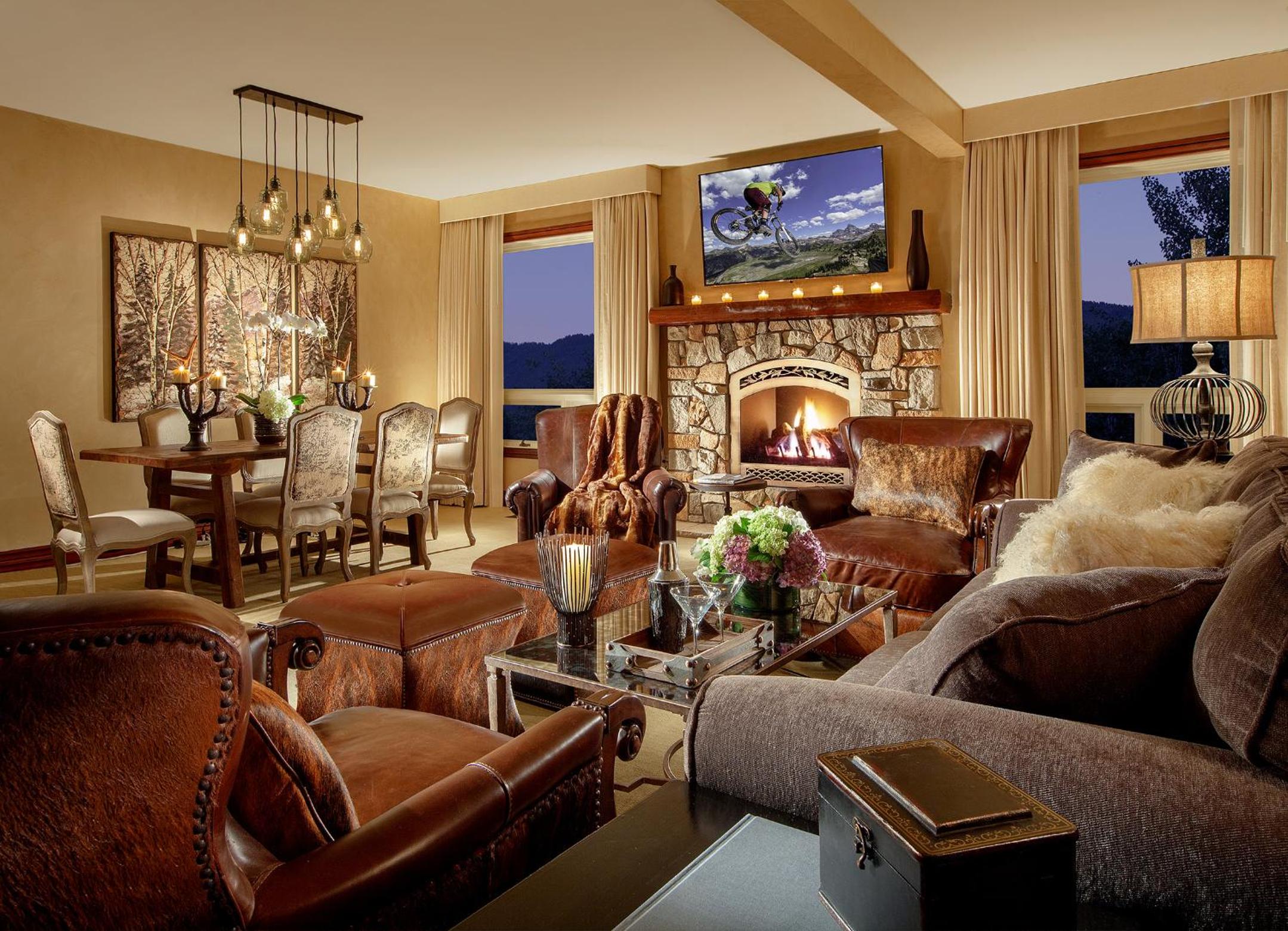 Two-Bedroom Suite
