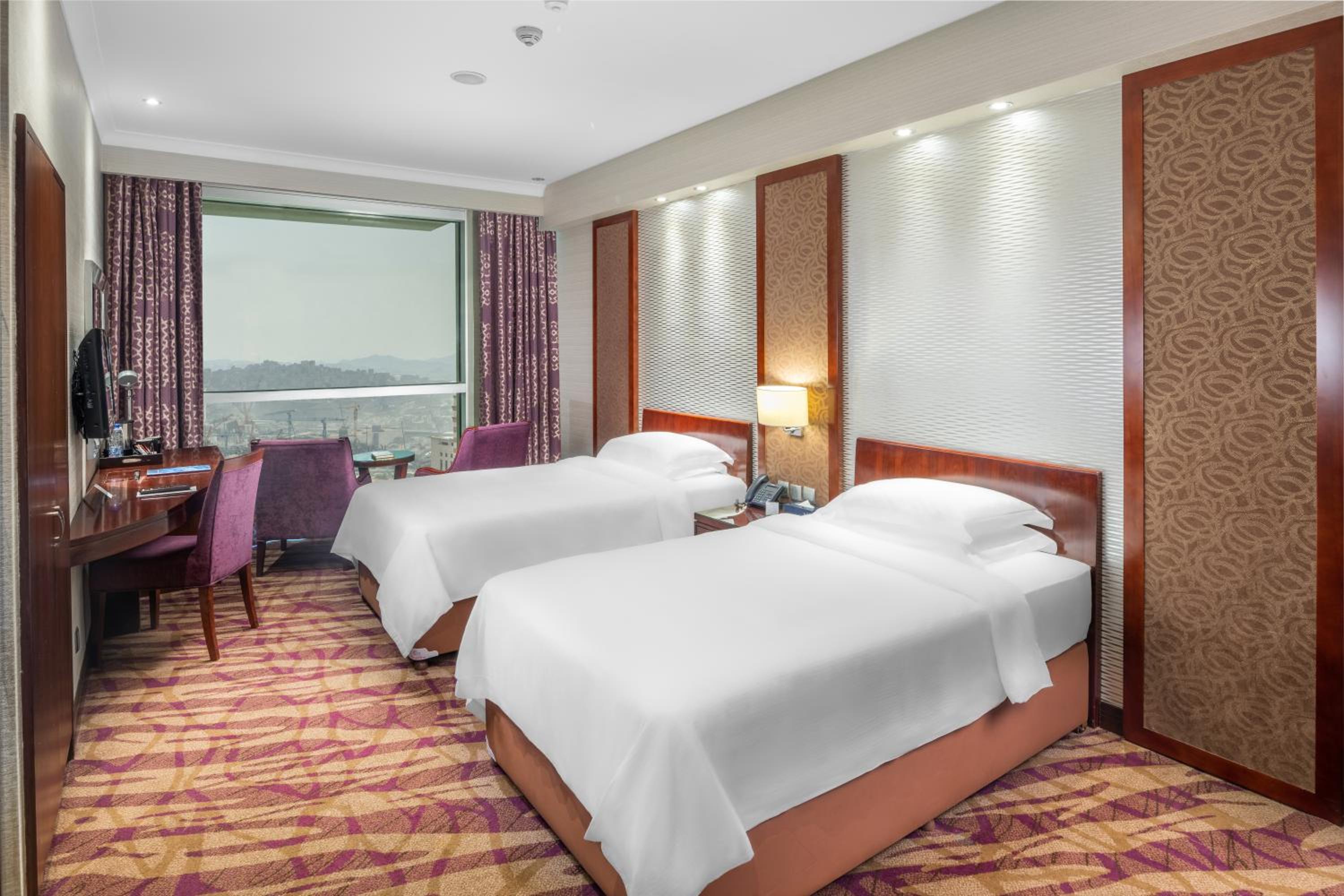 Guest Room – Twin Bed