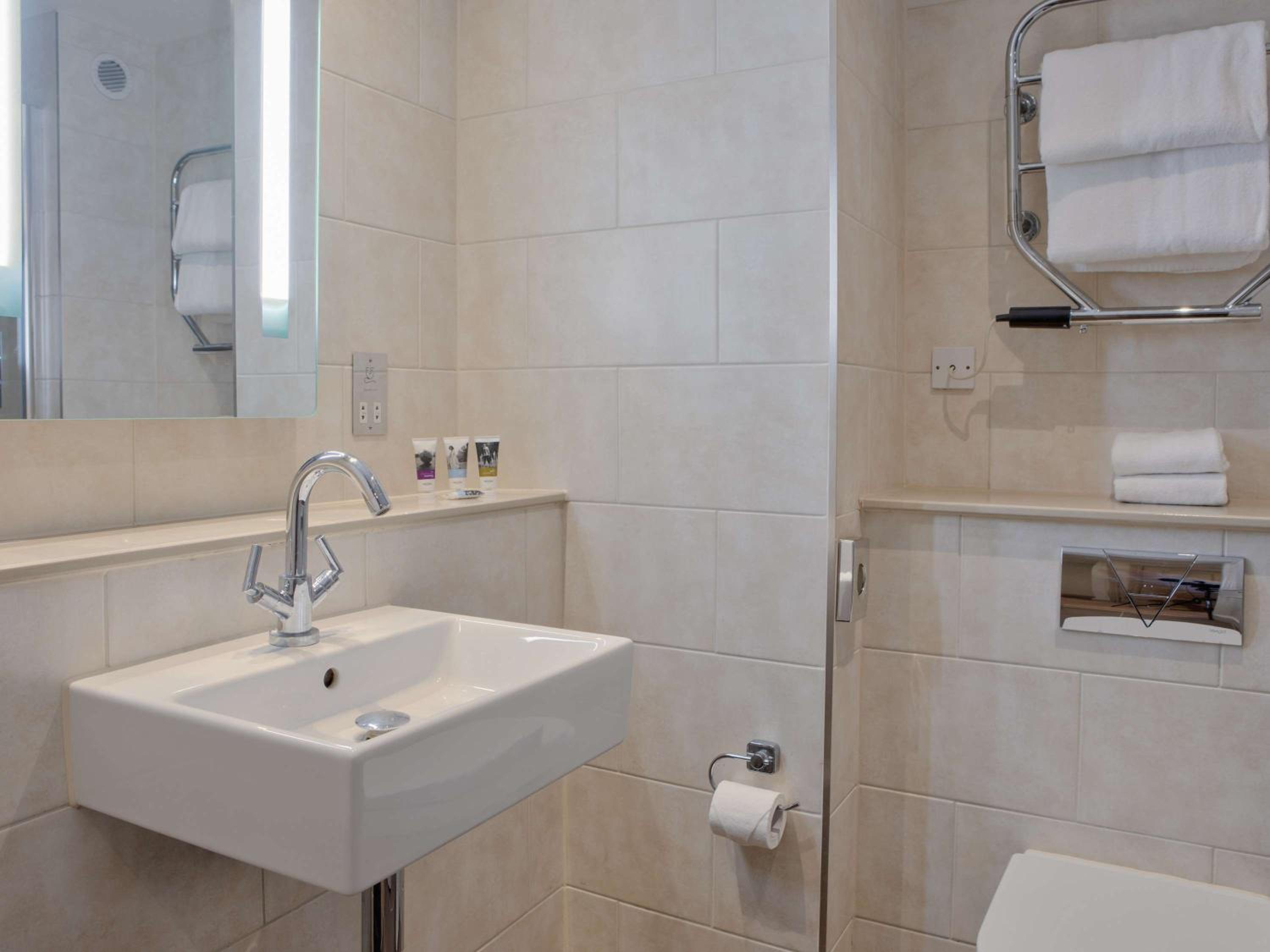 Superior Double Room - Photo 8