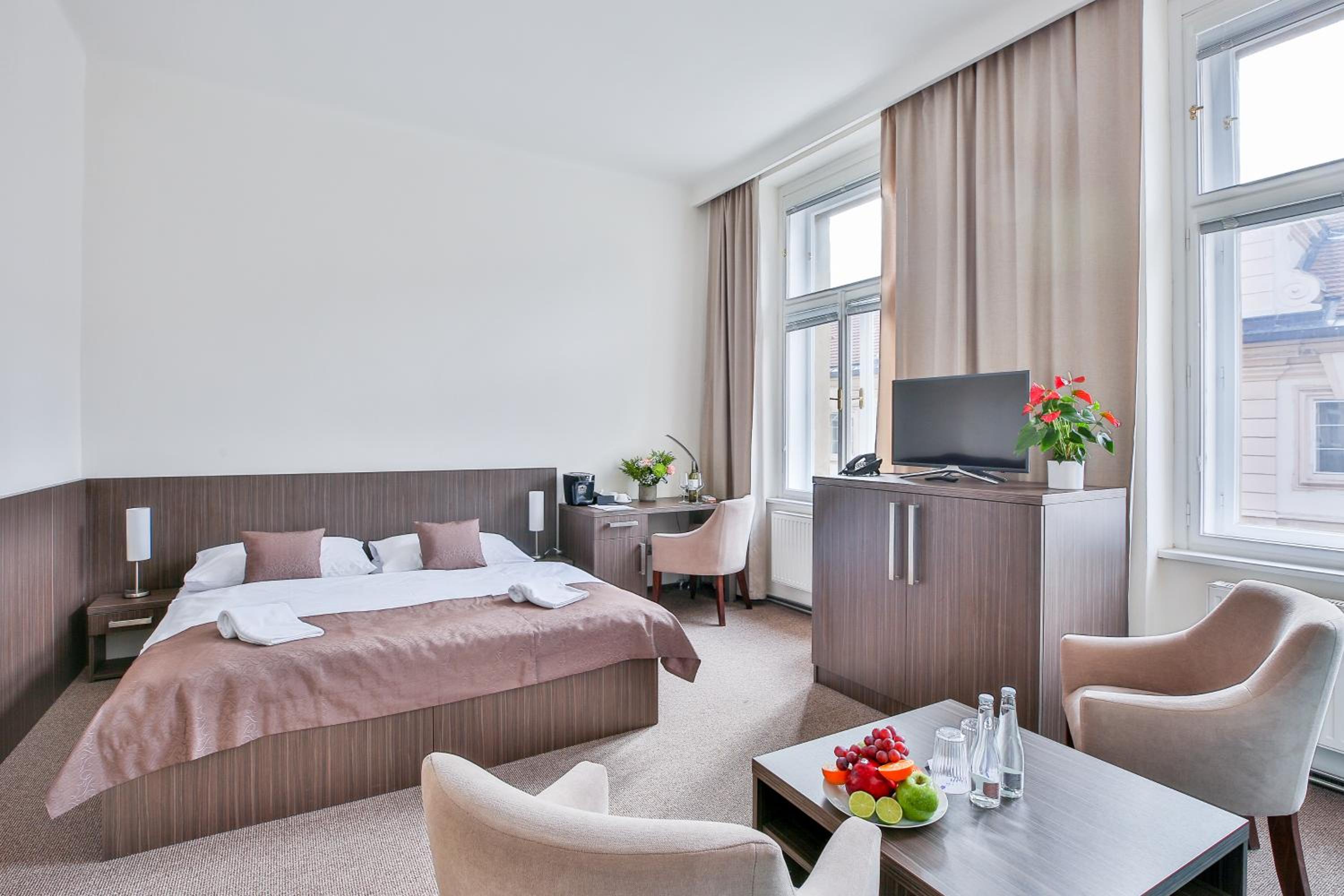 Superior Junior Suite