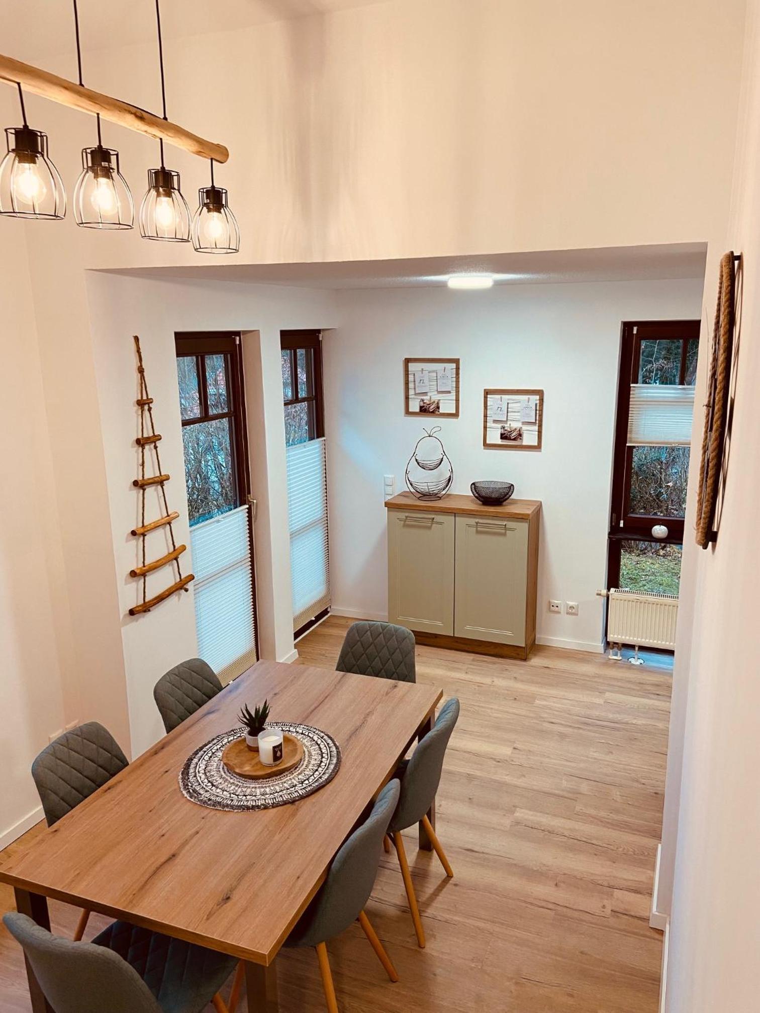 Two-Bedroom House photo 2