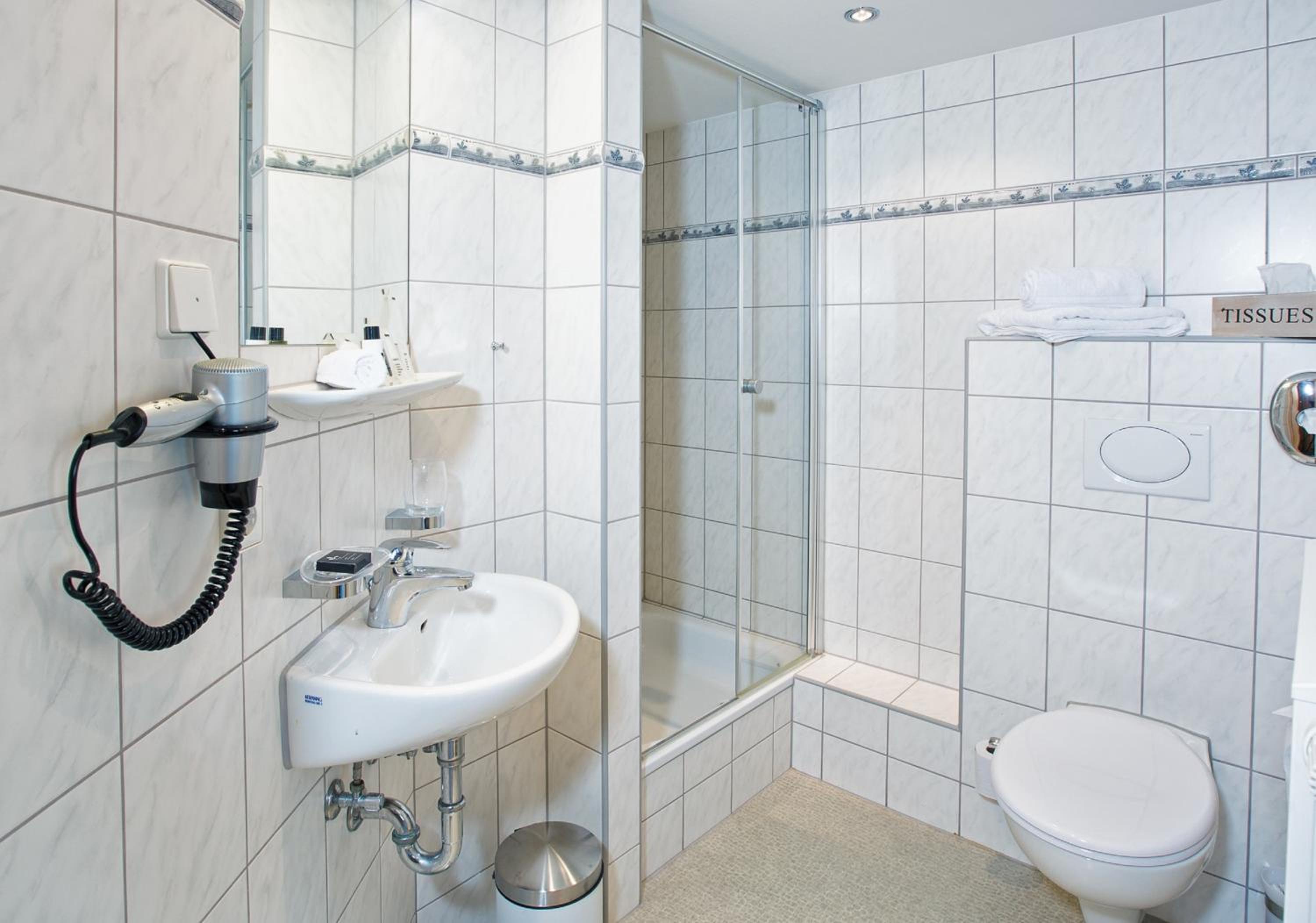 Double Room - Photo 4