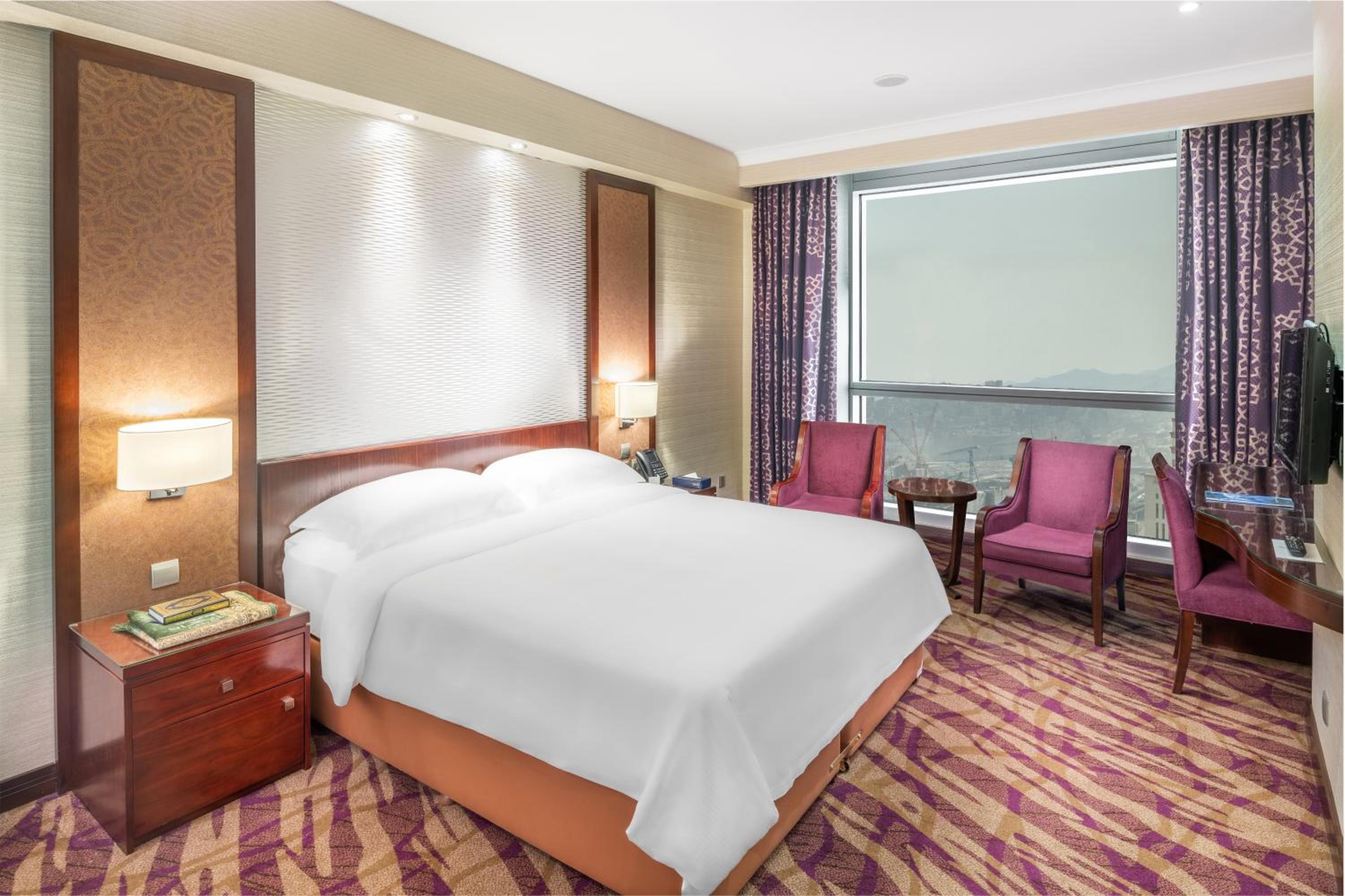 Spacious One Bedroom Suite