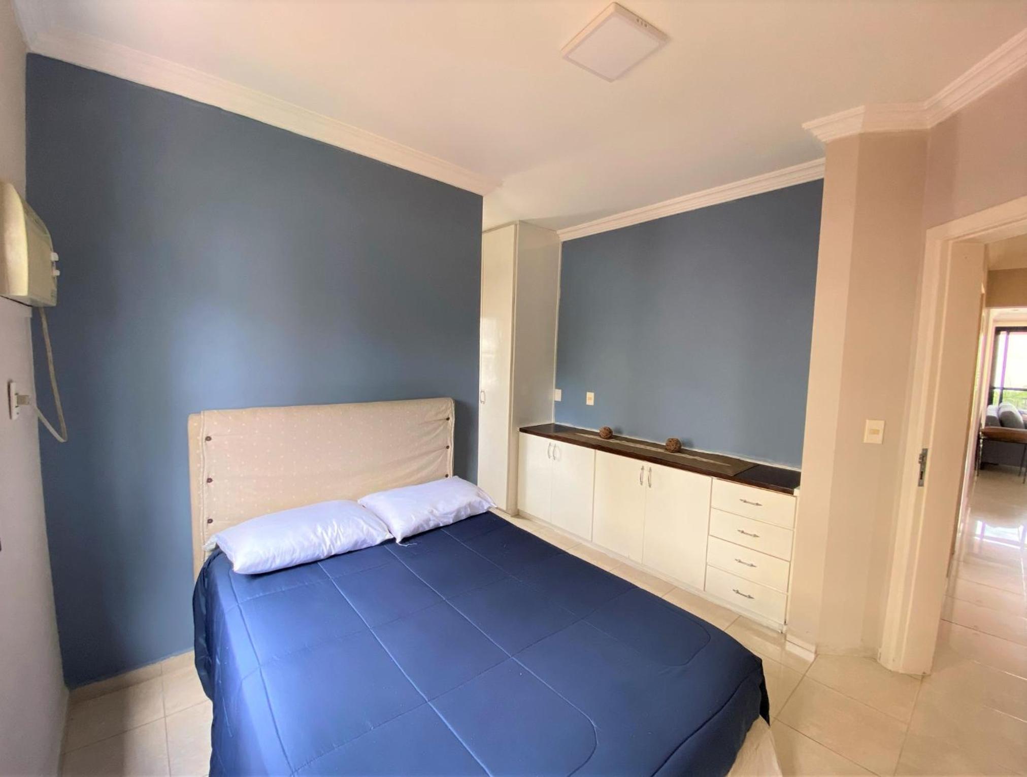 Three-Bedroom Apartment - Photo 13