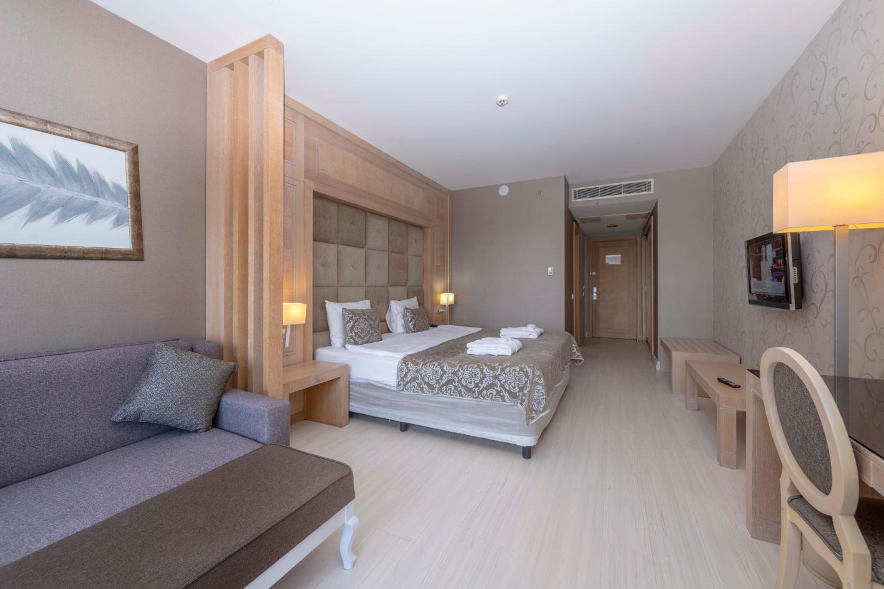 Superior Double Room With Land View
