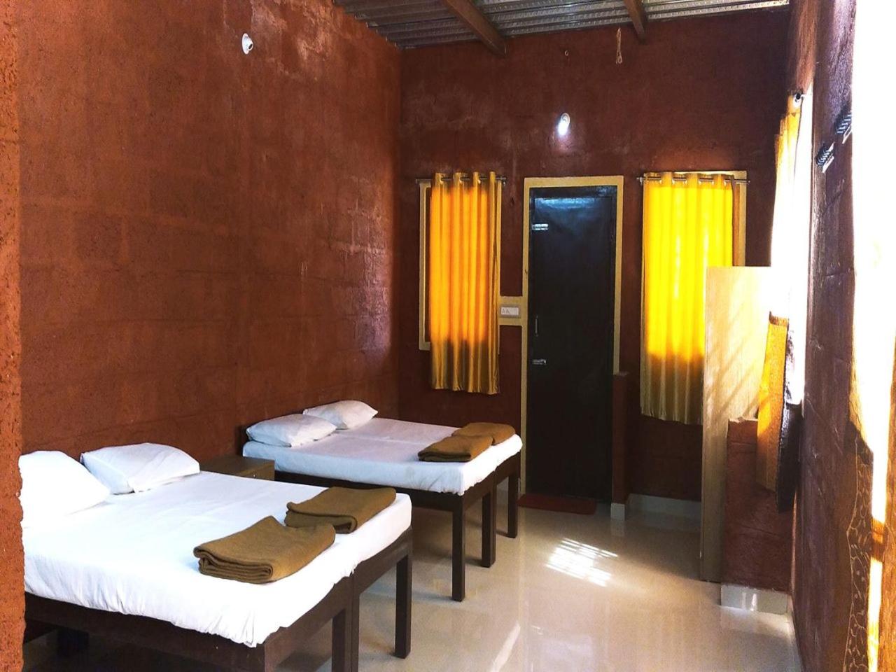 Comfort Quadruple Room - Photo 12