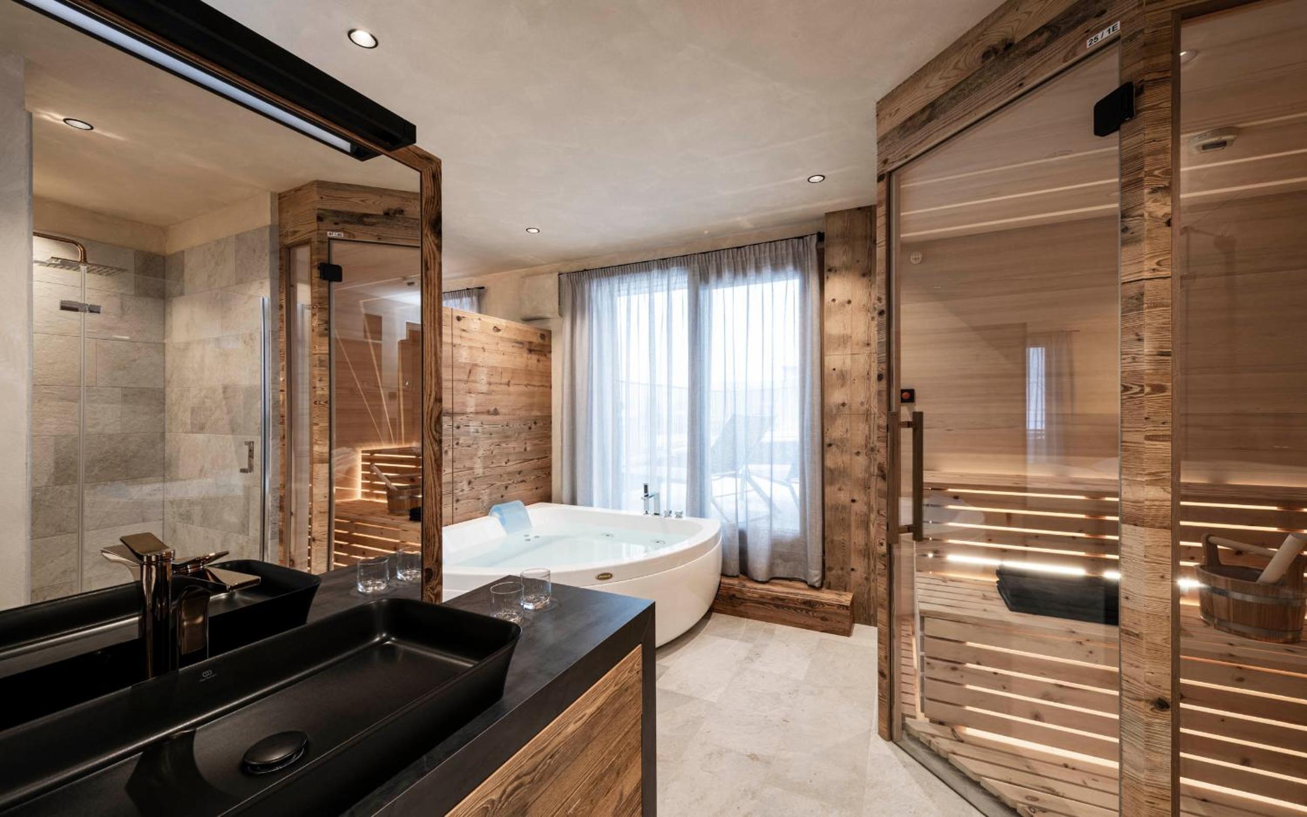Penthouse Apartment photo 2
