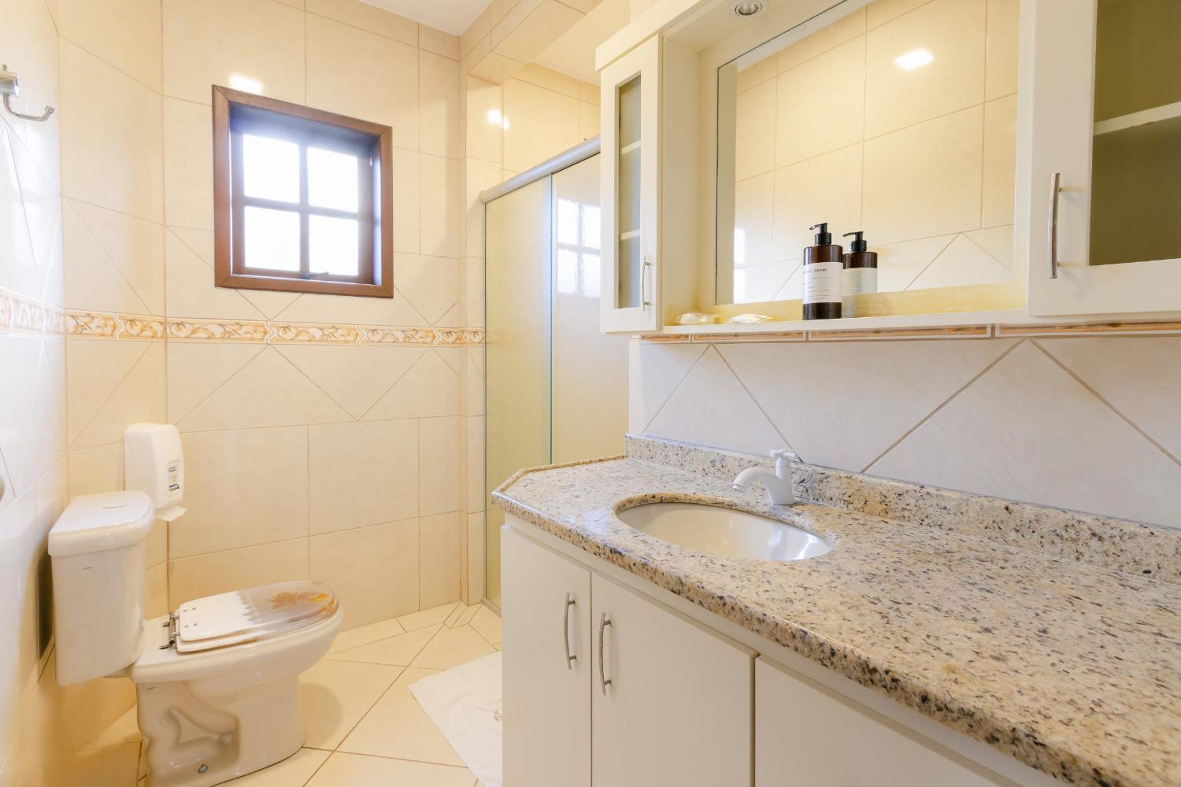Apartment - Ground Floor photo 2