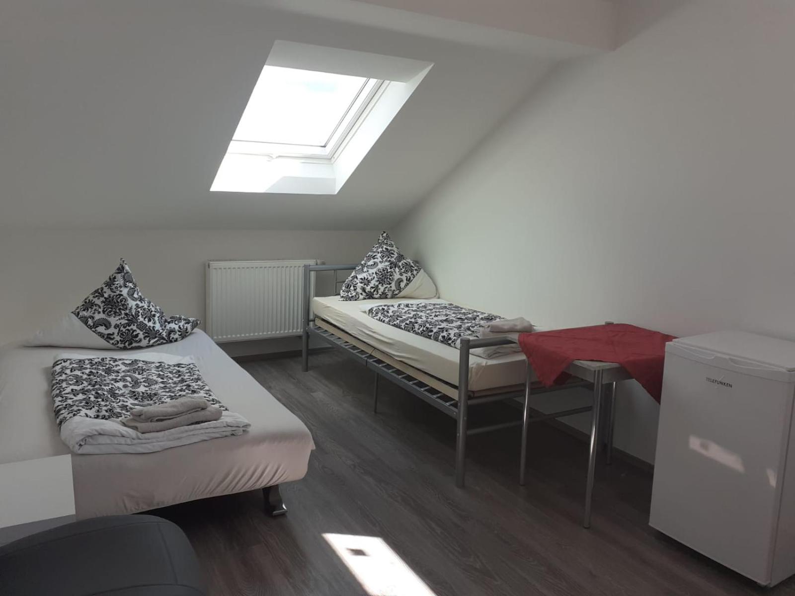 Triple Room with Shared Bathroom