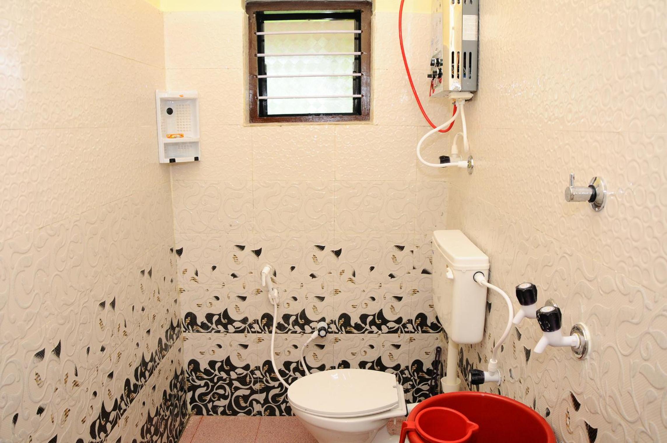 Superior Triple Room photo 3