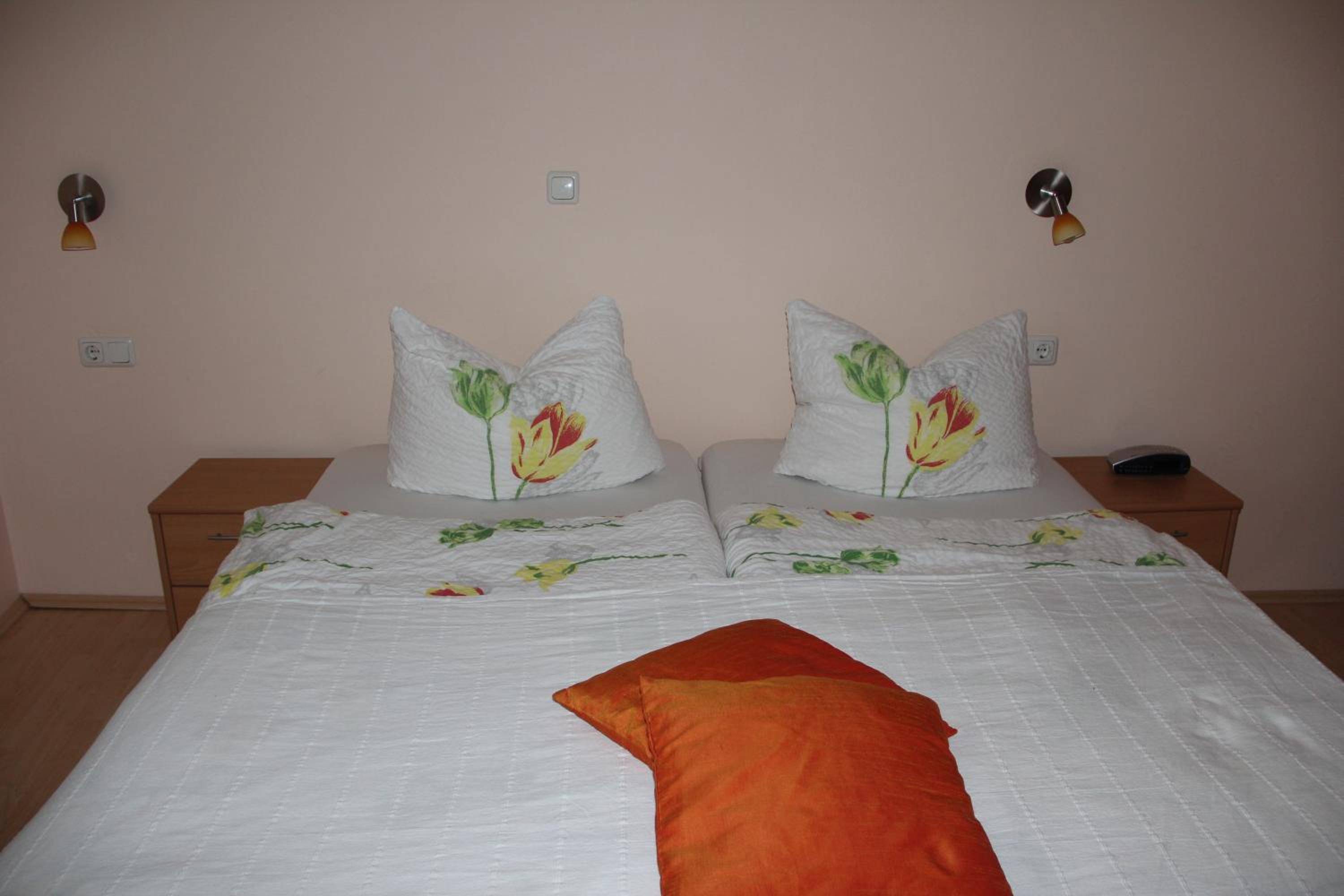 Deluxe Double Room - Photo 5
