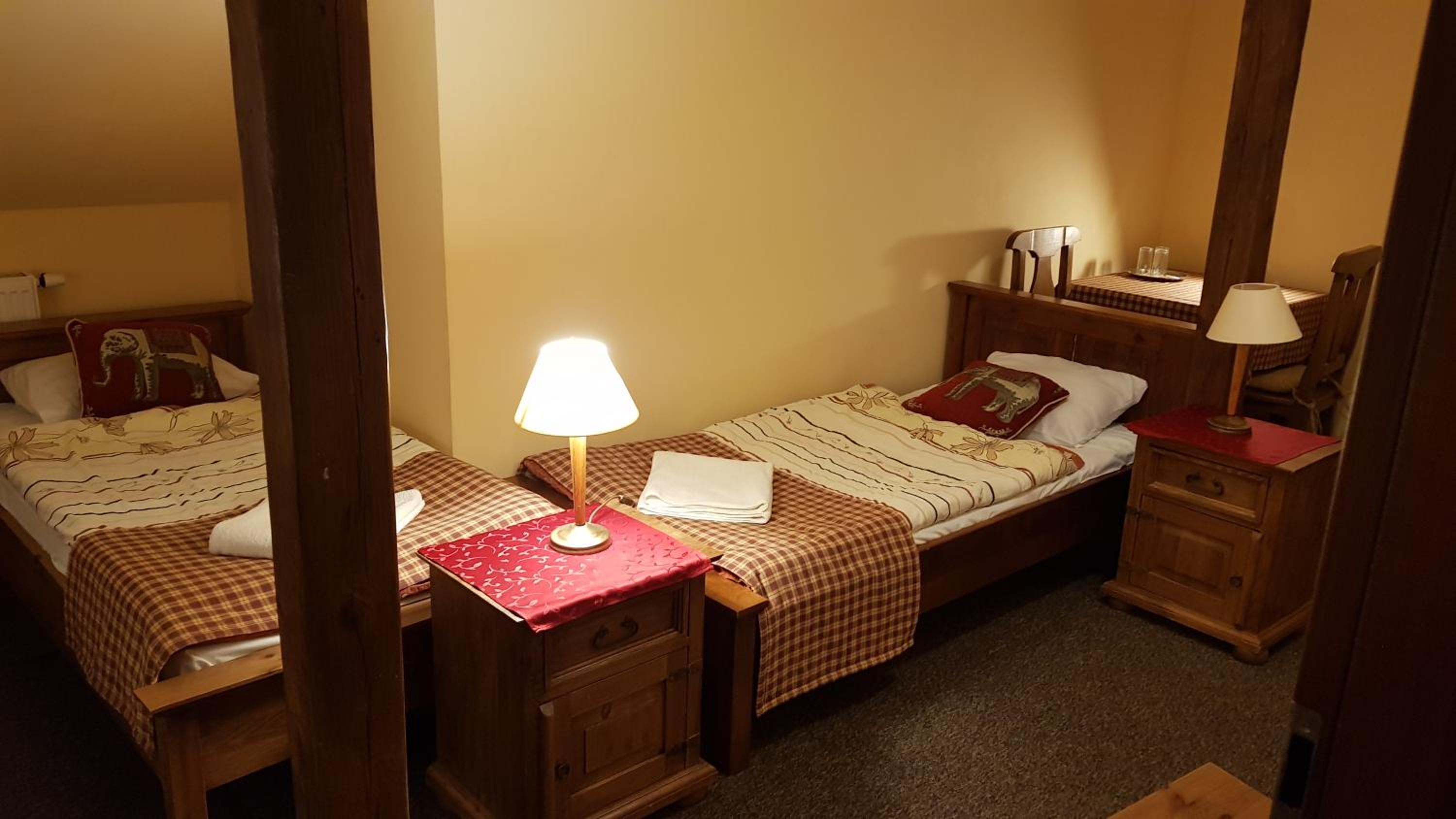 Standard Double Room with Two Double Beds - Photo 3