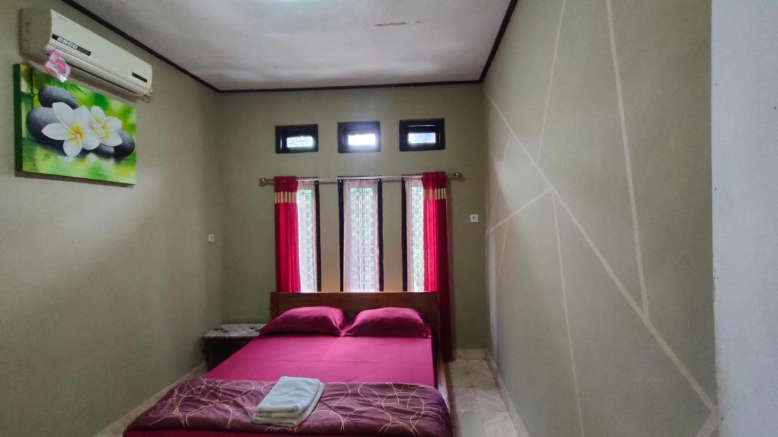 Double Room - Photo 9