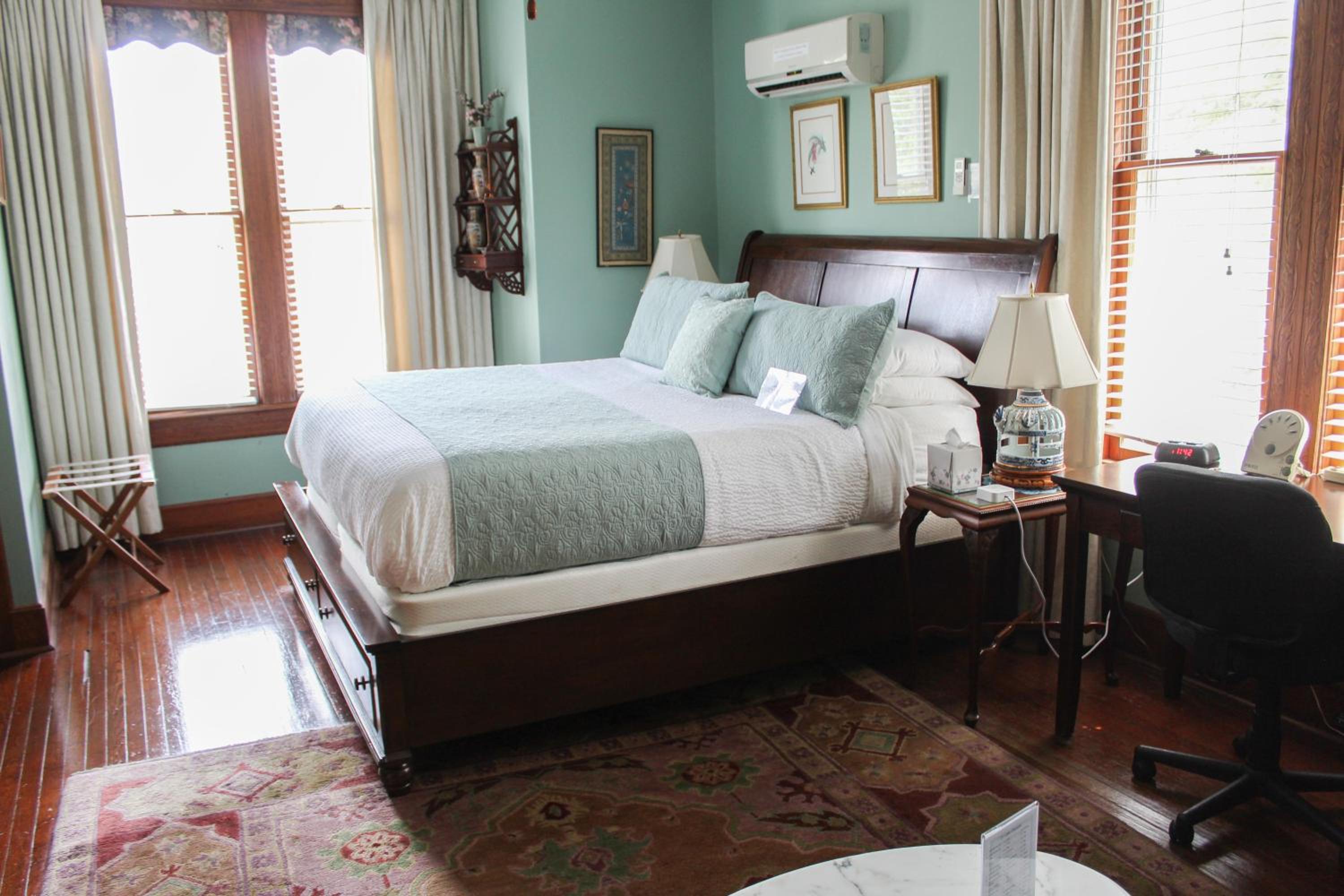 Aurora Room - Photo 2