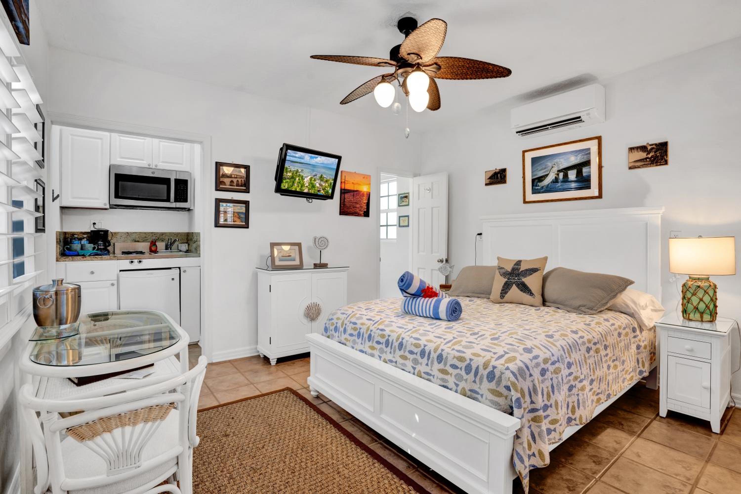 Queen Room