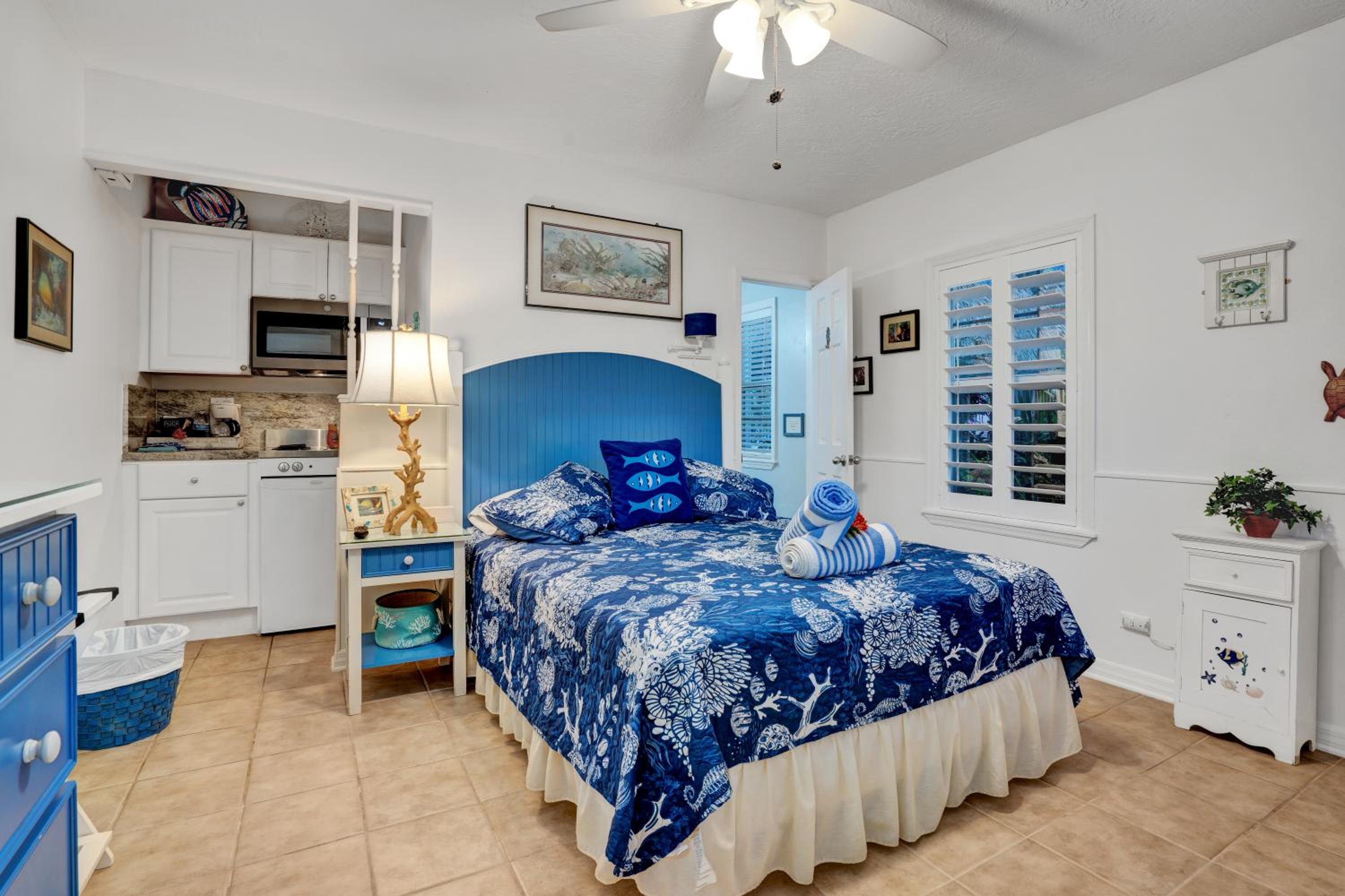 Queen Room
