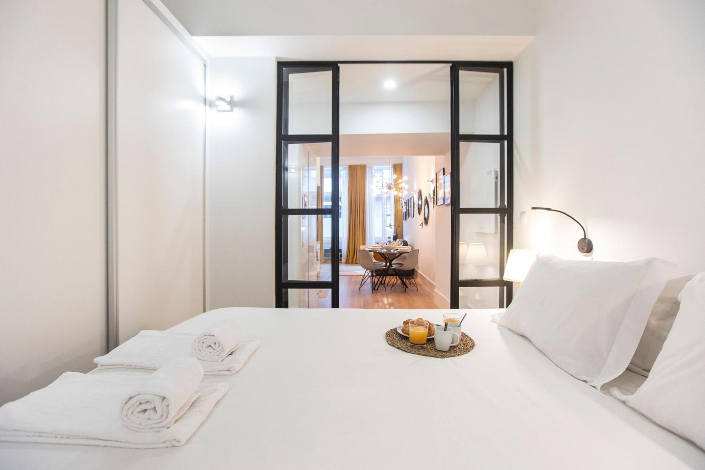 One-Bedroom Apartment - Photo 10