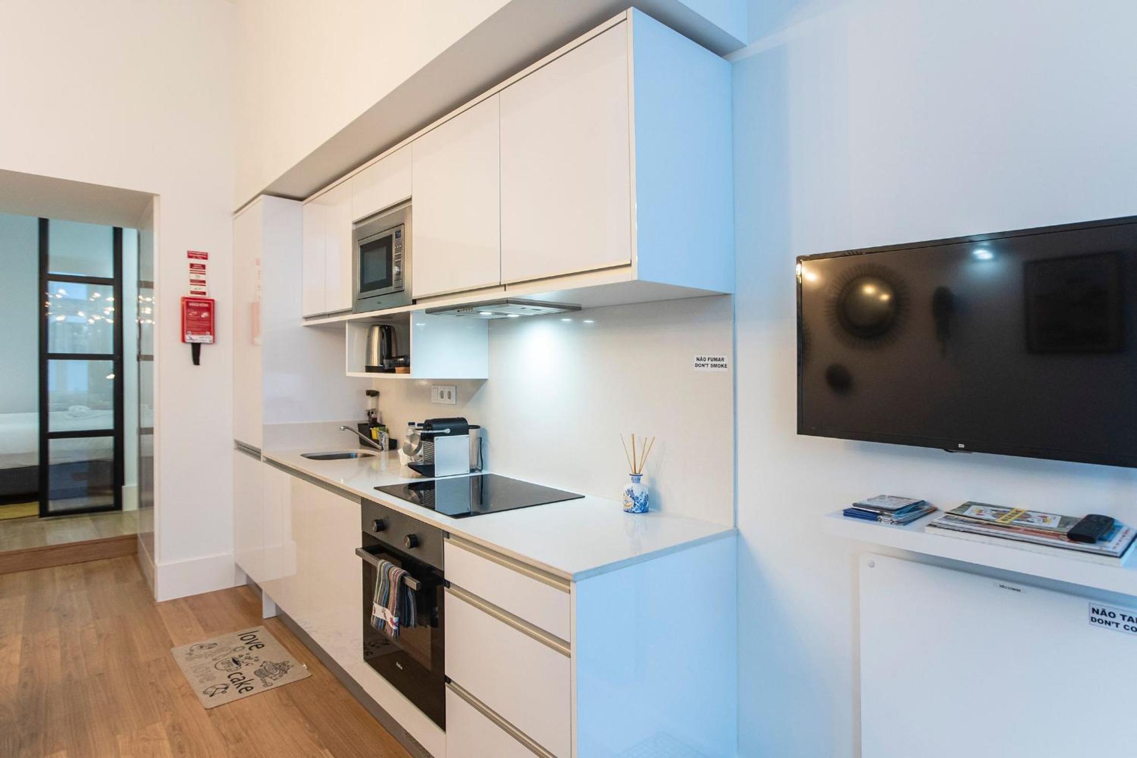 One-Bedroom Apartment - Photo 24