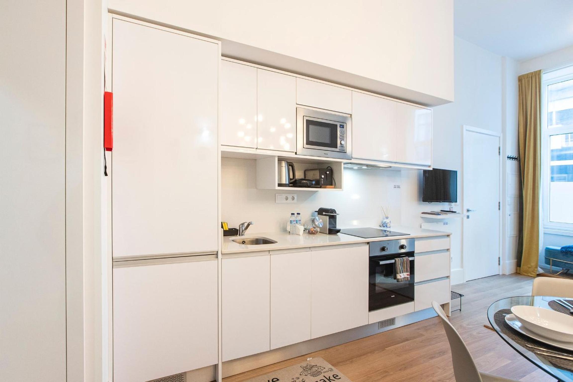One-Bedroom Apartment - Photo 21