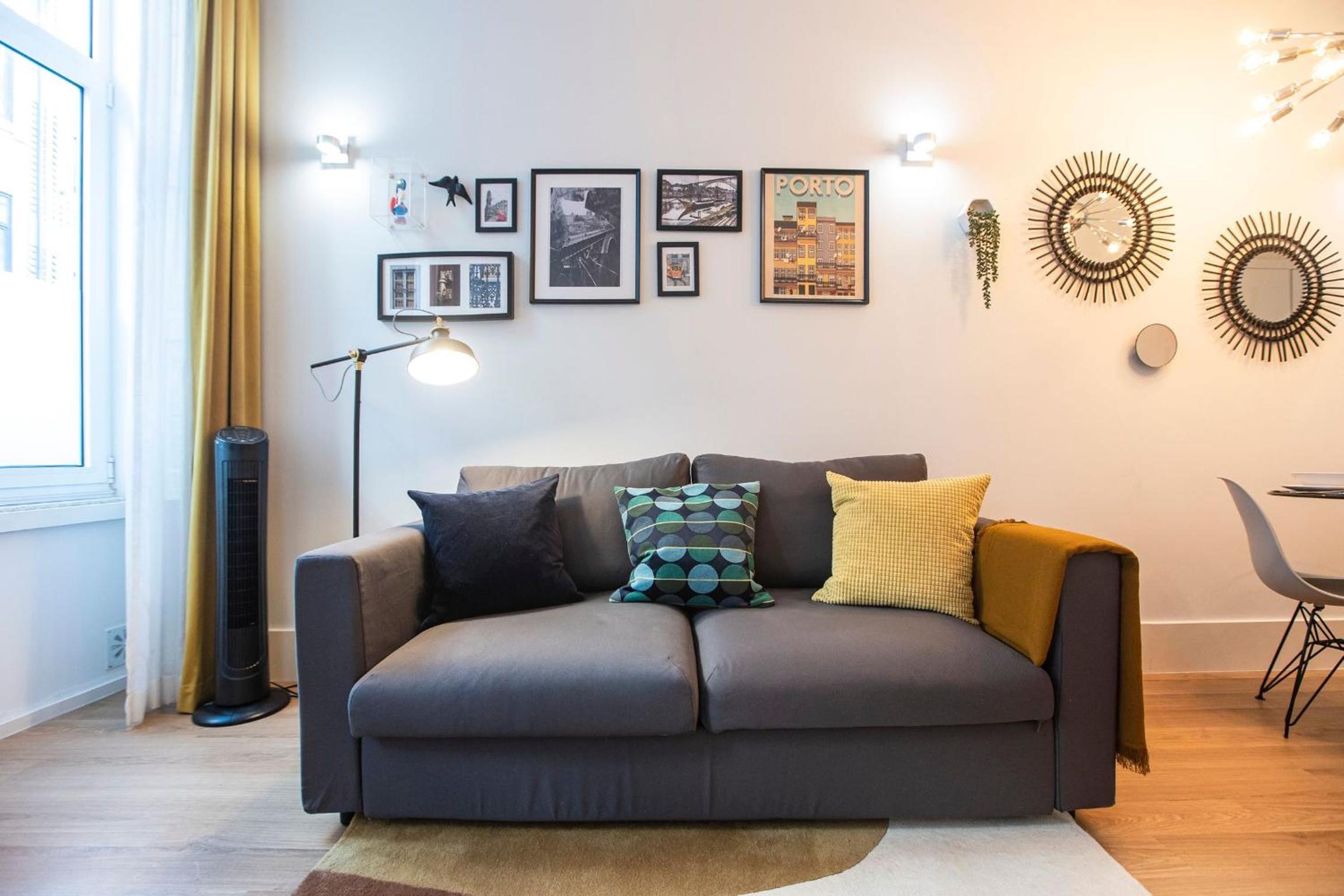 One-Bedroom Apartment - Photo 13